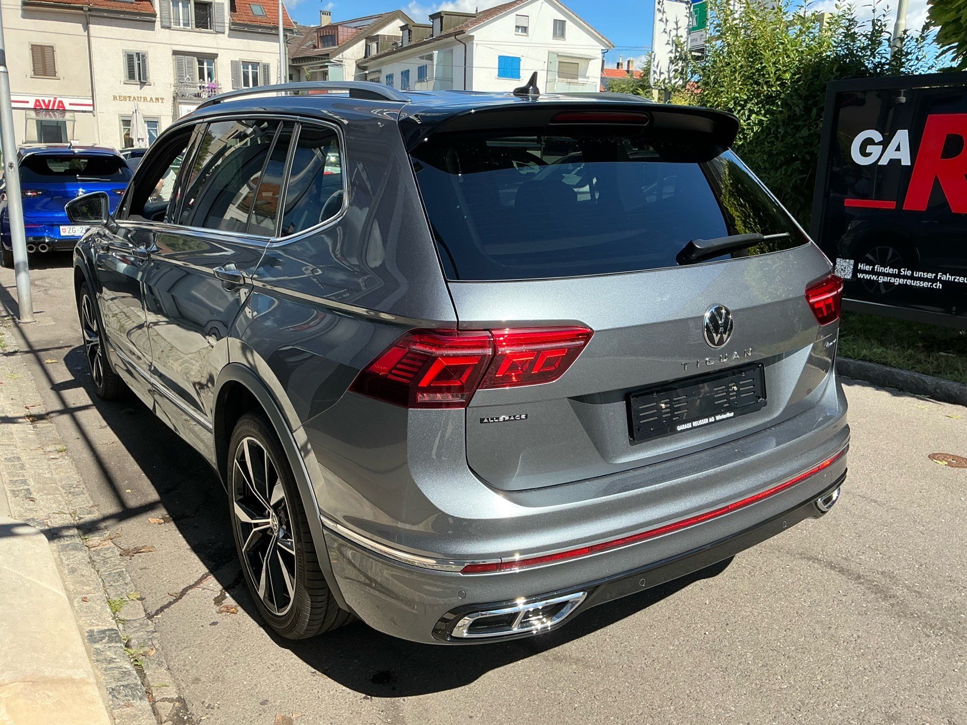 VW Tiguan Allspace R-Line 4Motion ***PANORAMADACH & ANHÄNGERKUPPLUNG ***-image-5