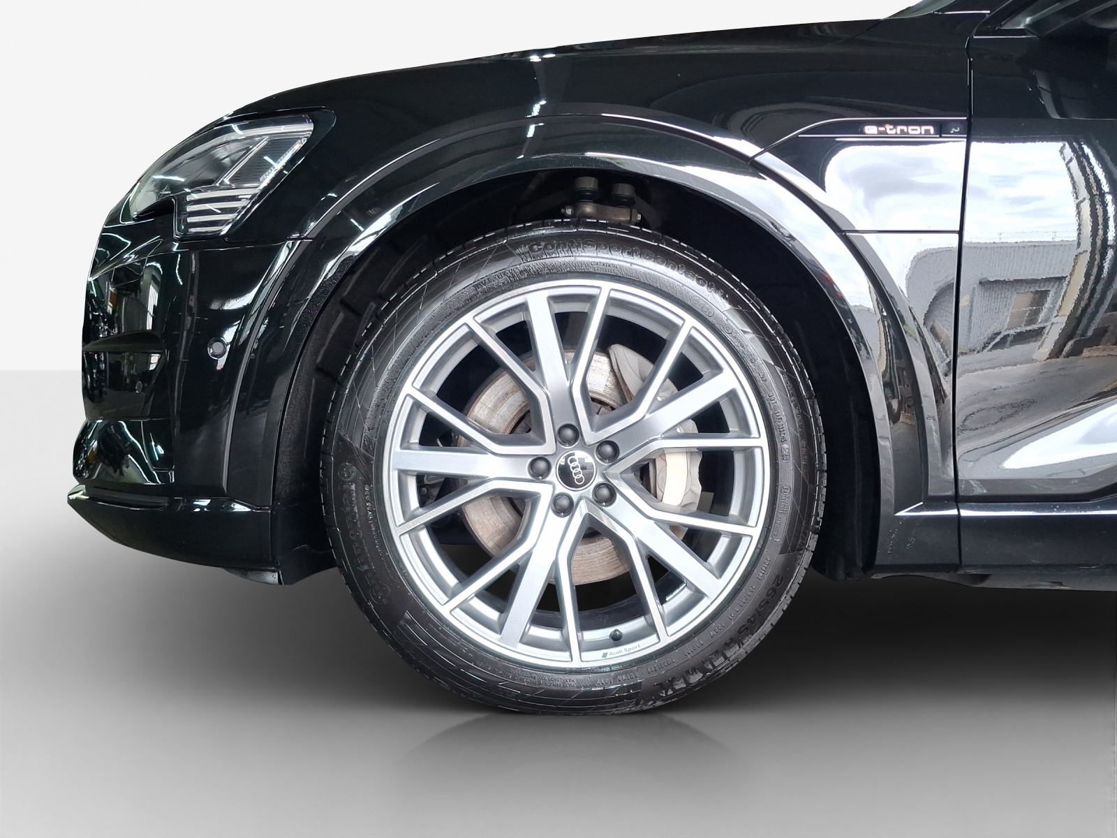 AUDI e-tron 55 Sportback Advanced Black Edition quattro-image-15