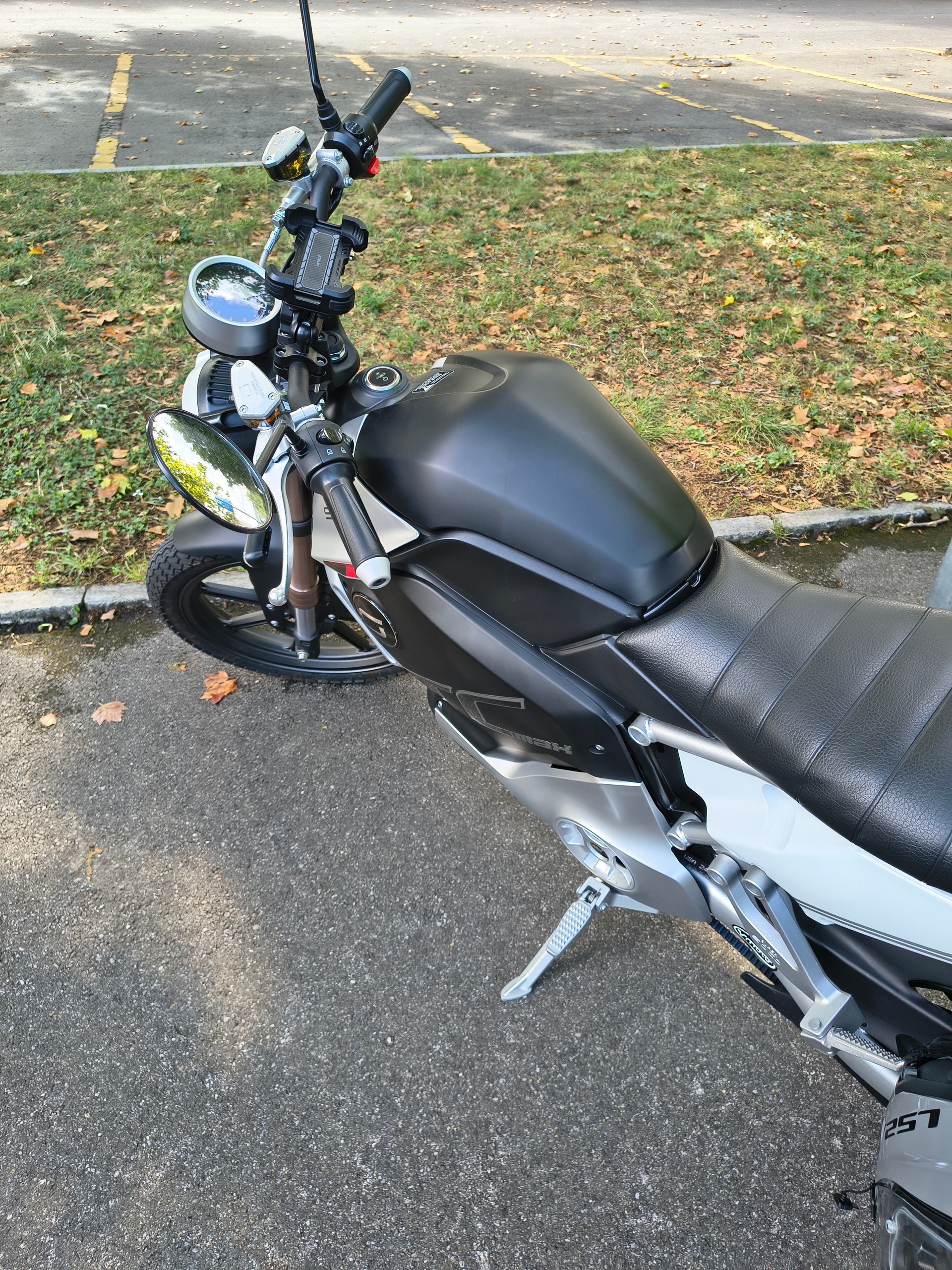 SUPER SOCO TC MAX-image-3