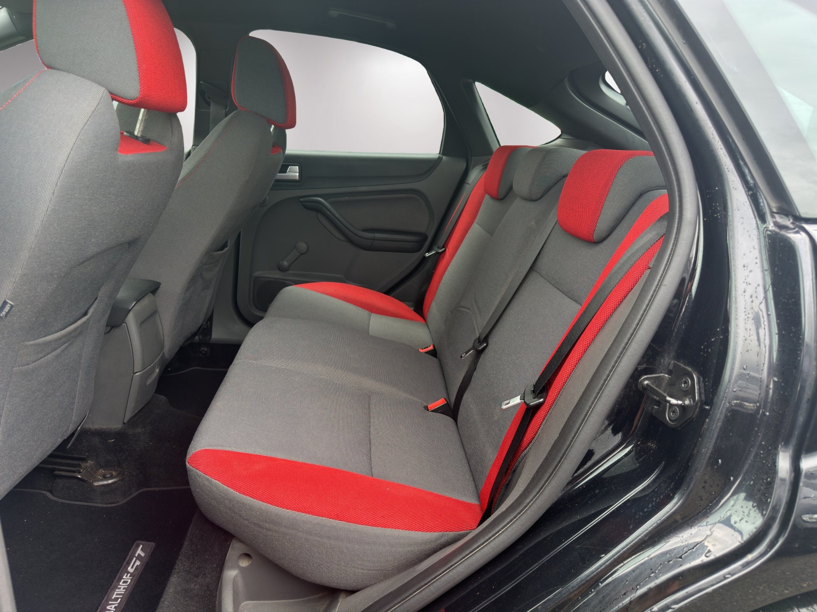 FORD Focus 2.5 Turbo ST-image-13