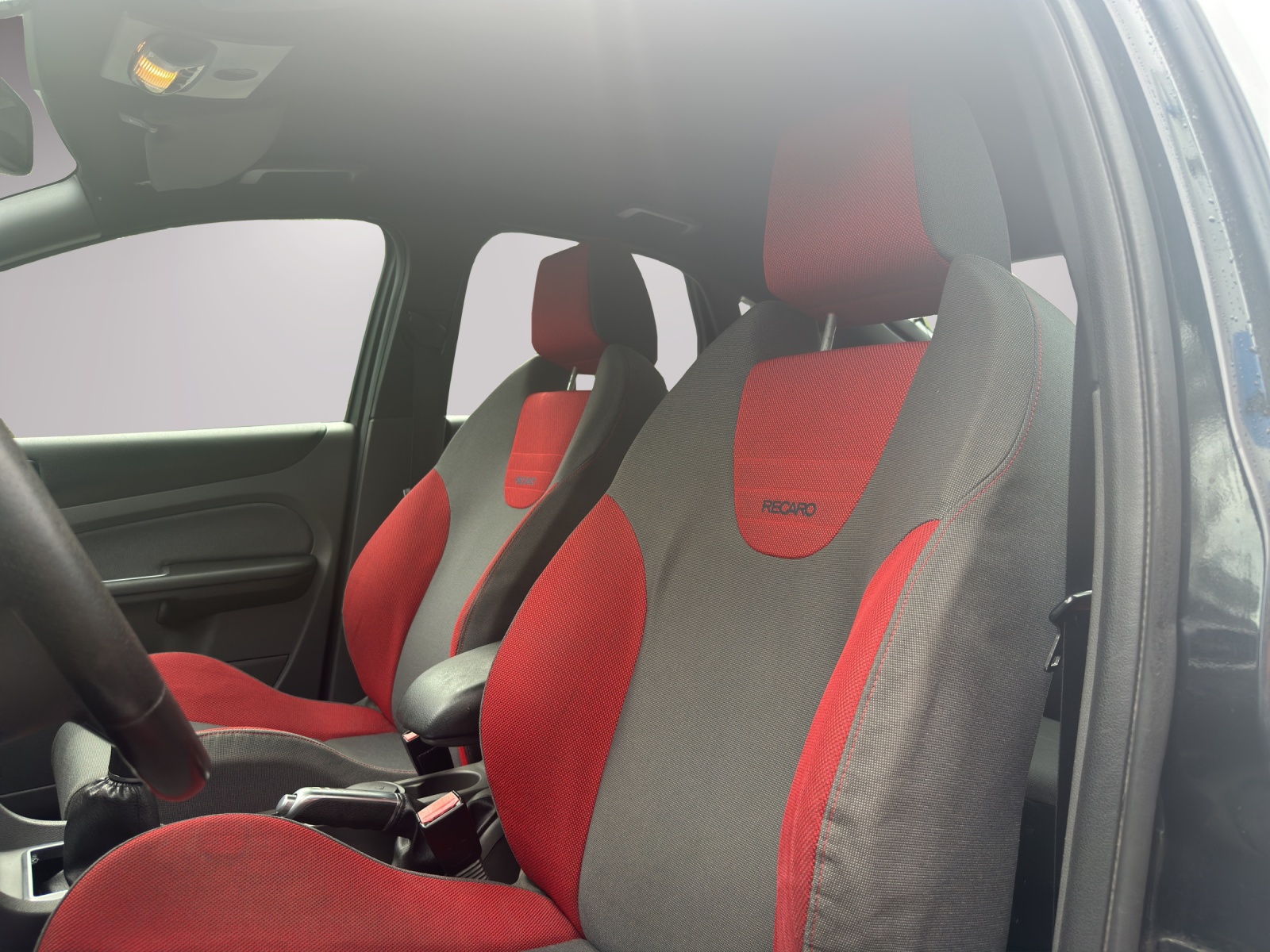 FORD Focus 2.5 Turbo ST-image-10