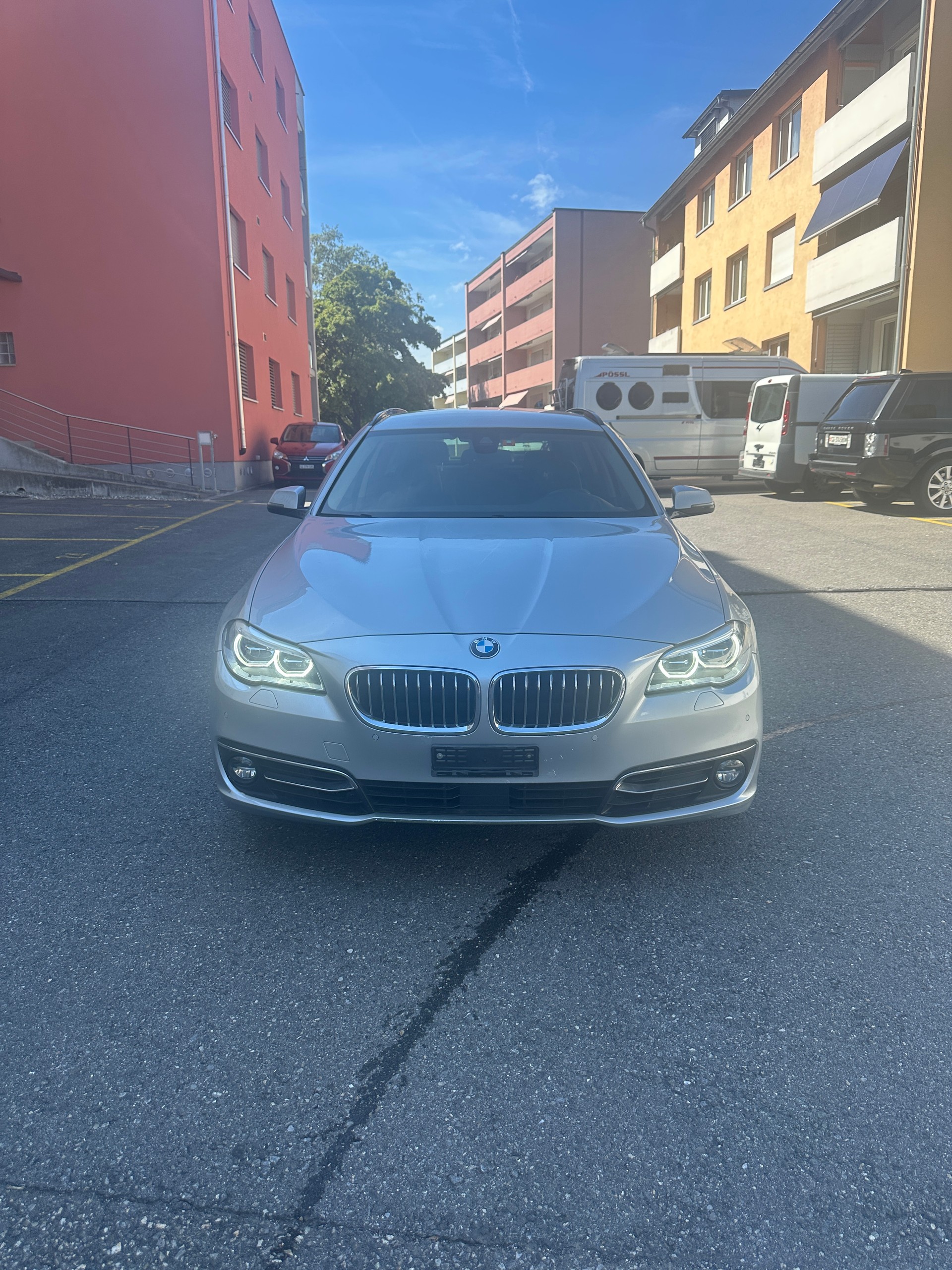 BMW 530d xDrive-image-2