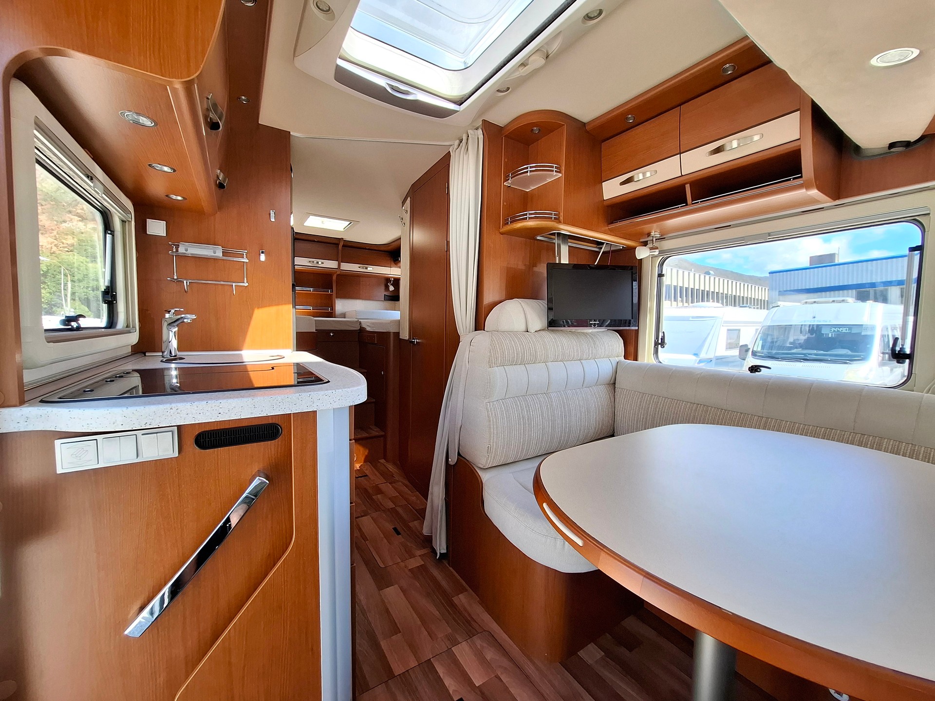 HYMER B578 - Einzelbett, Hubbett! ab MFK & Service-image-8