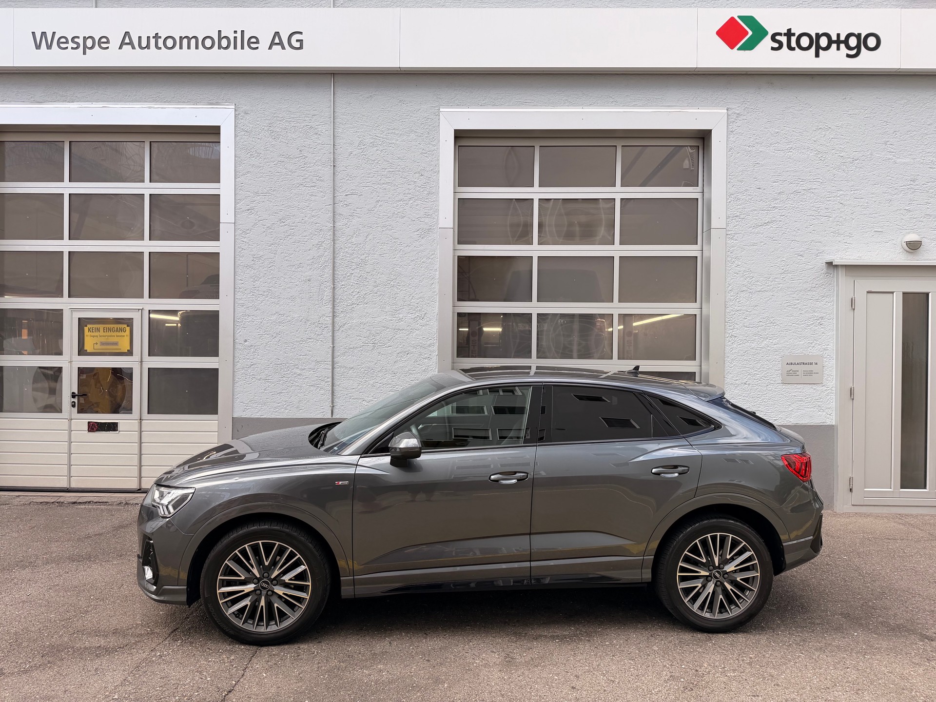 AUDI Q3 Sportback 35 TFSI S line Attraction S-tronic-image-1