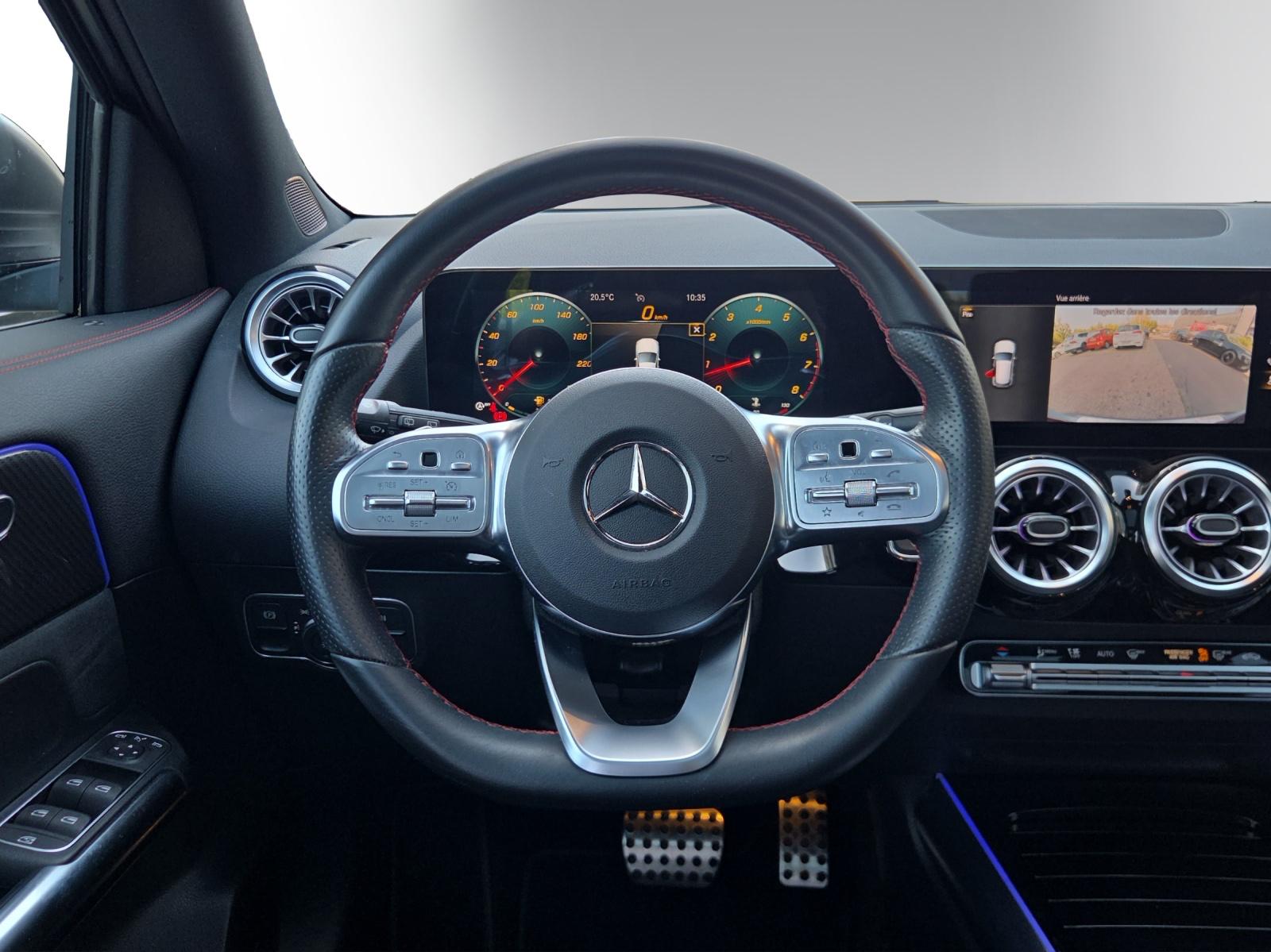 MERCEDES-BENZ GLA 250 4Matic AMG Line 8G-DCT-image-8