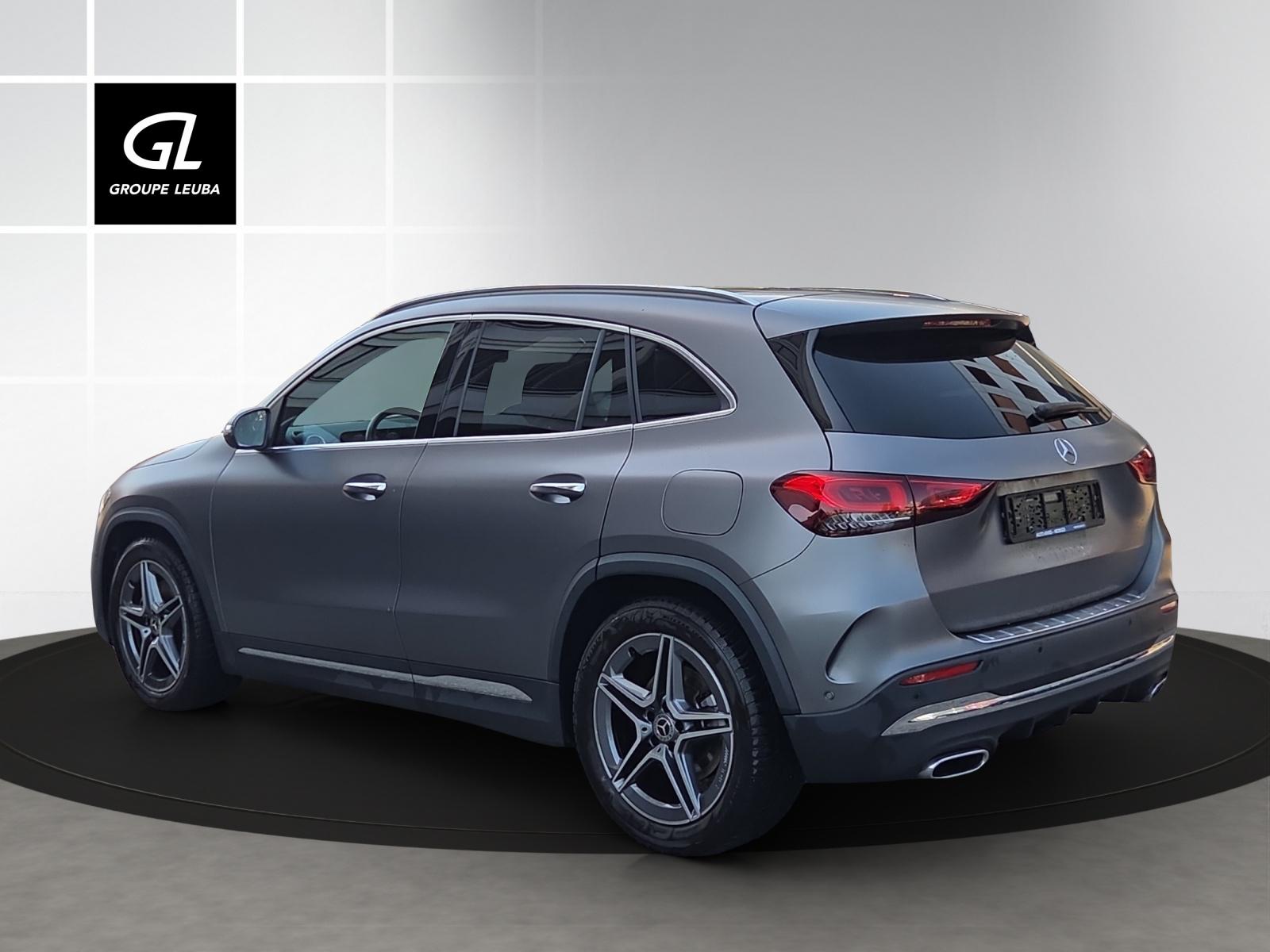 MERCEDES-BENZ GLA 250 4Matic AMG Line 8G-DCT-image-4
