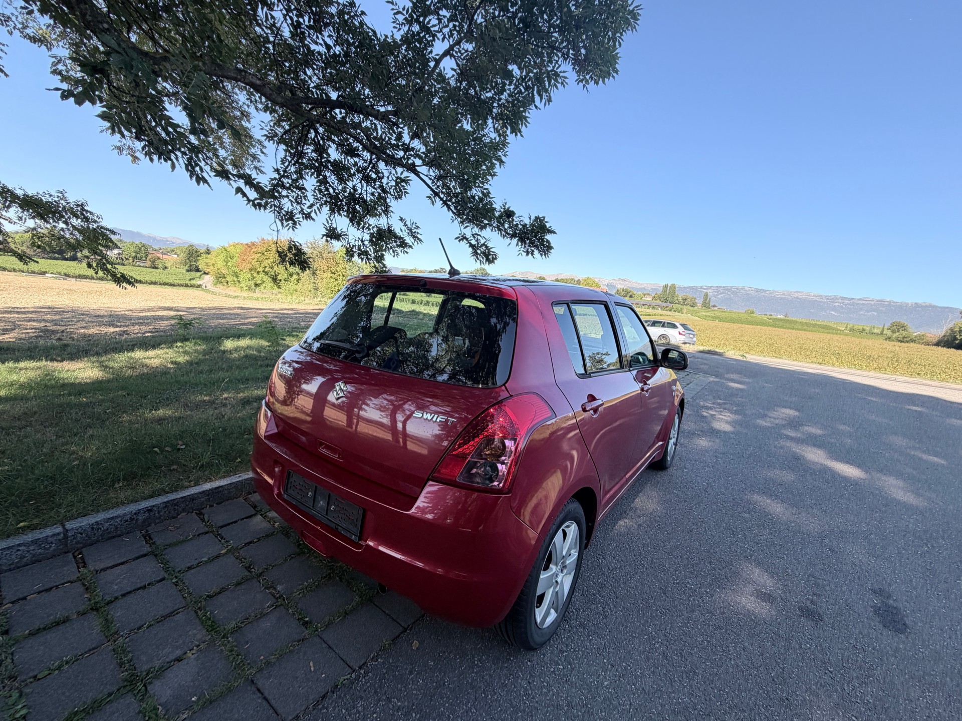 SUZUKI Swift 1.3i 16V GL Top-image-5