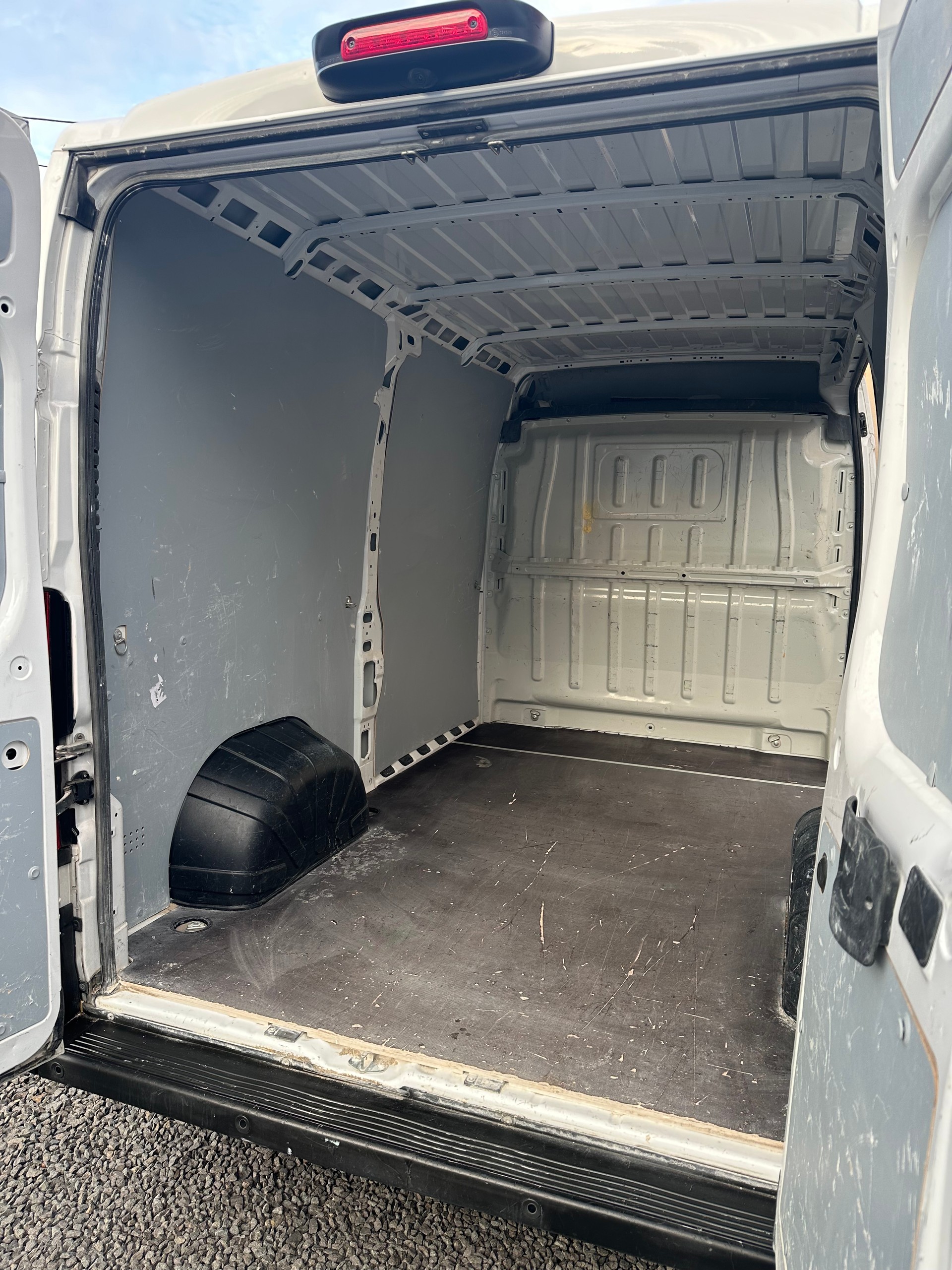 FIAT 2.2 Swiss Edition-image-3