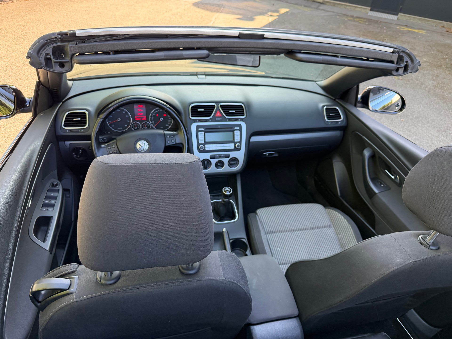 VW Eos 2.0 FSI-image-6