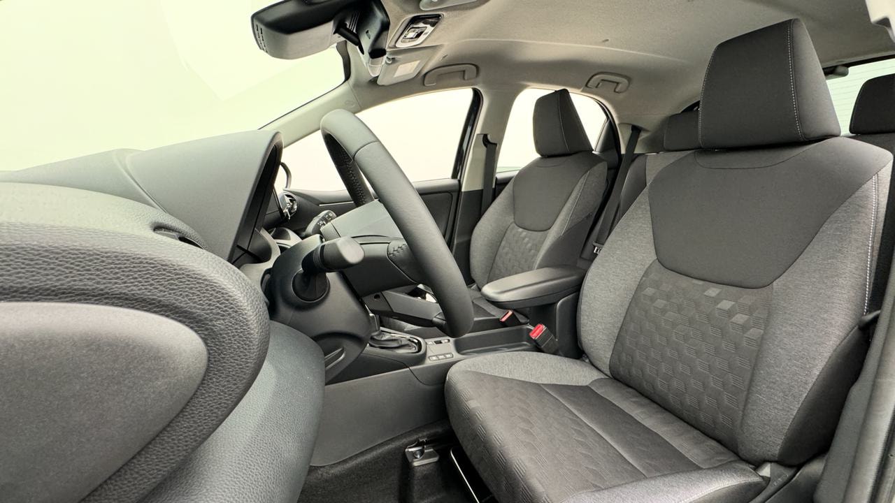 TOYOTA Yaris 1.5 Sport e-CVT-image-4