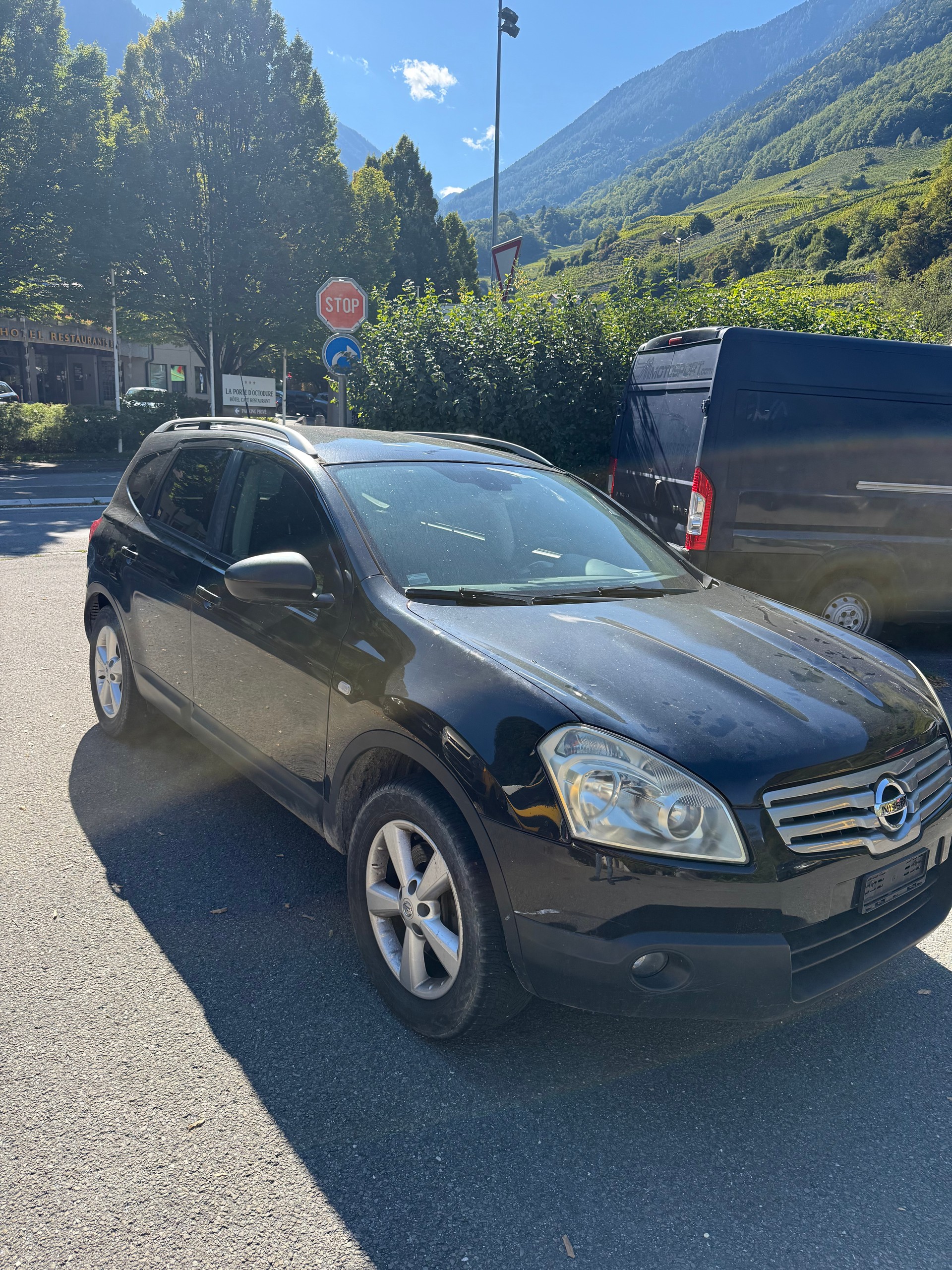NISSAN Qashqai +2 2.0 dCi 4WD acenta-image-1