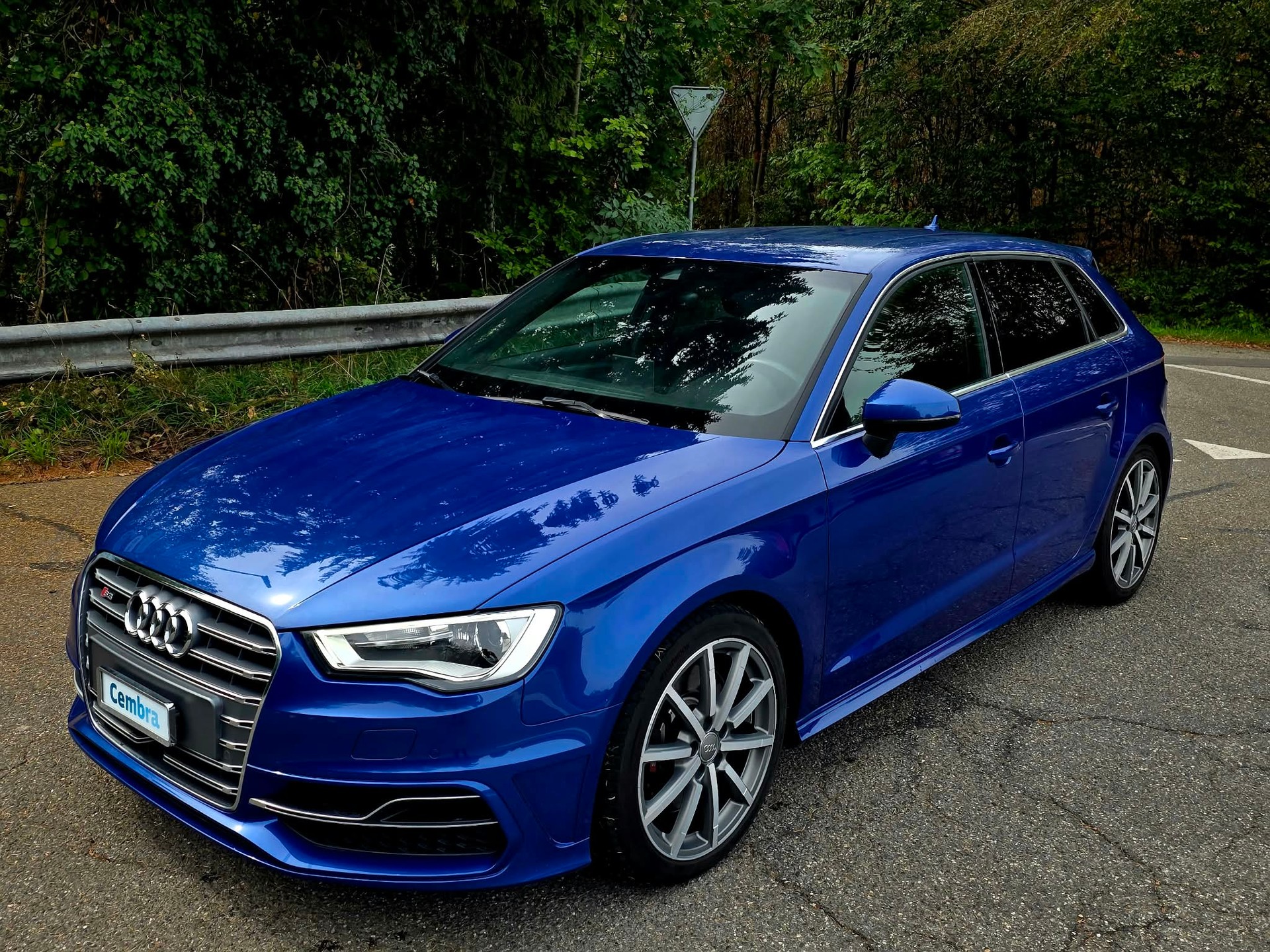 AUDI S3 Sportback 2.0 TFSI quattro S-tronic-image-1