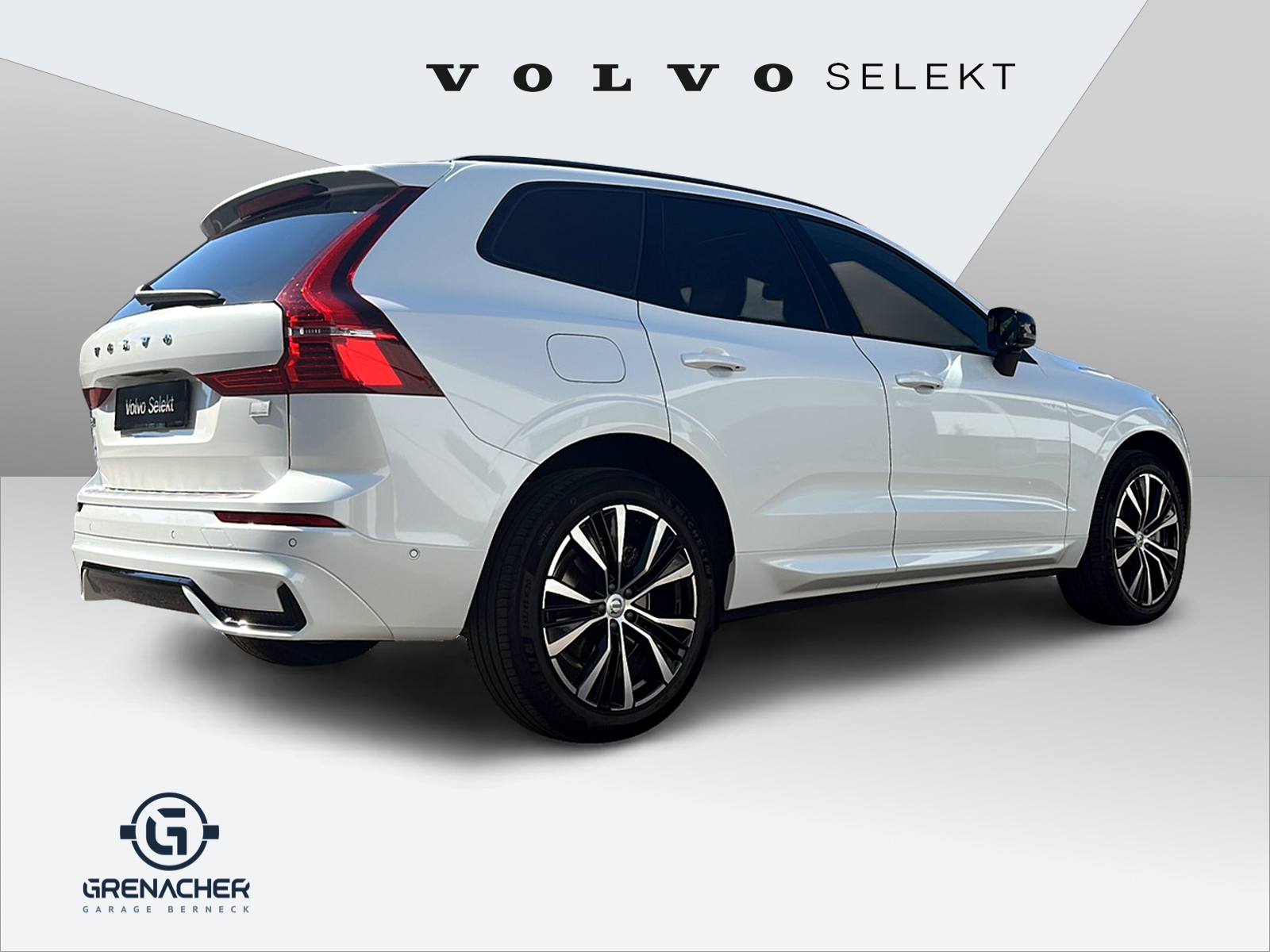 VOLVO XC60 2.0 T6 TE Ultimate Dark eAWD-image-3