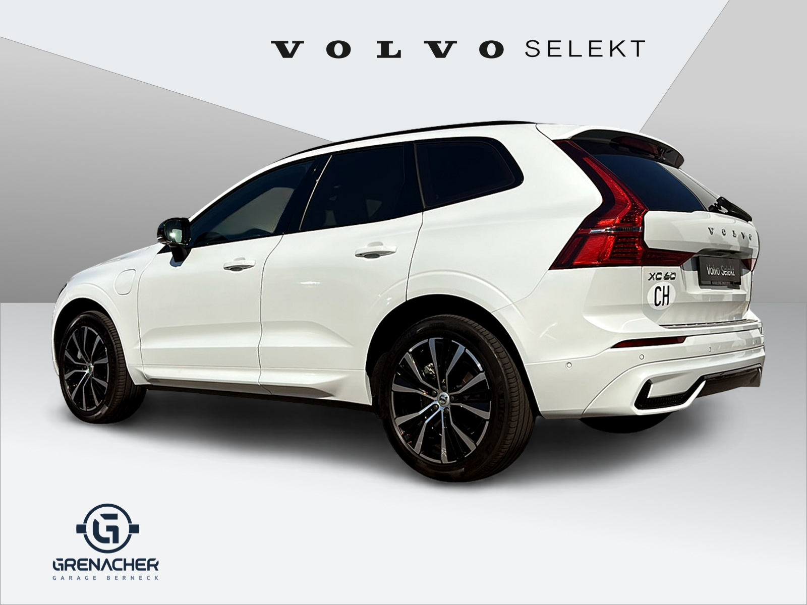 VOLVO XC60 2.0 T6 TE Ultimate Dark eAWD-image-5