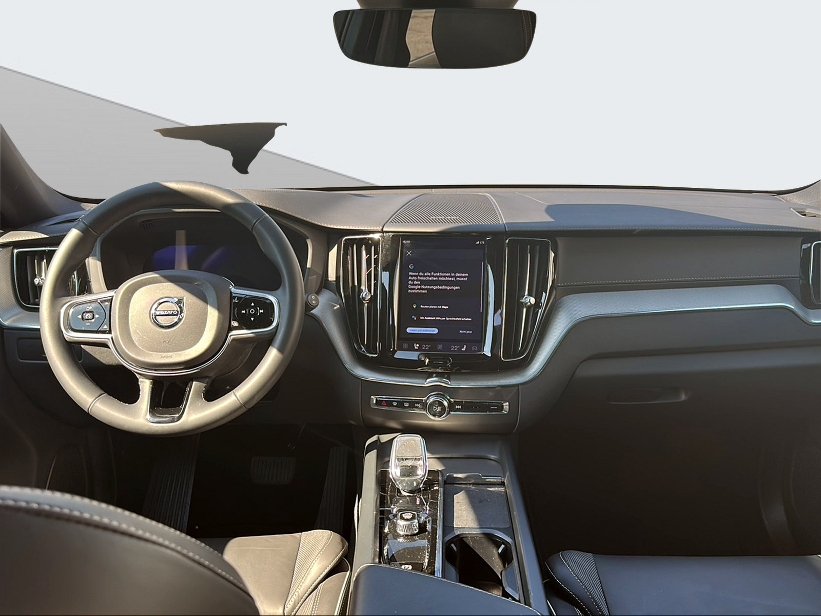 VOLVO XC60 2.0 T6 TE Ultimate Dark eAWD-image-15