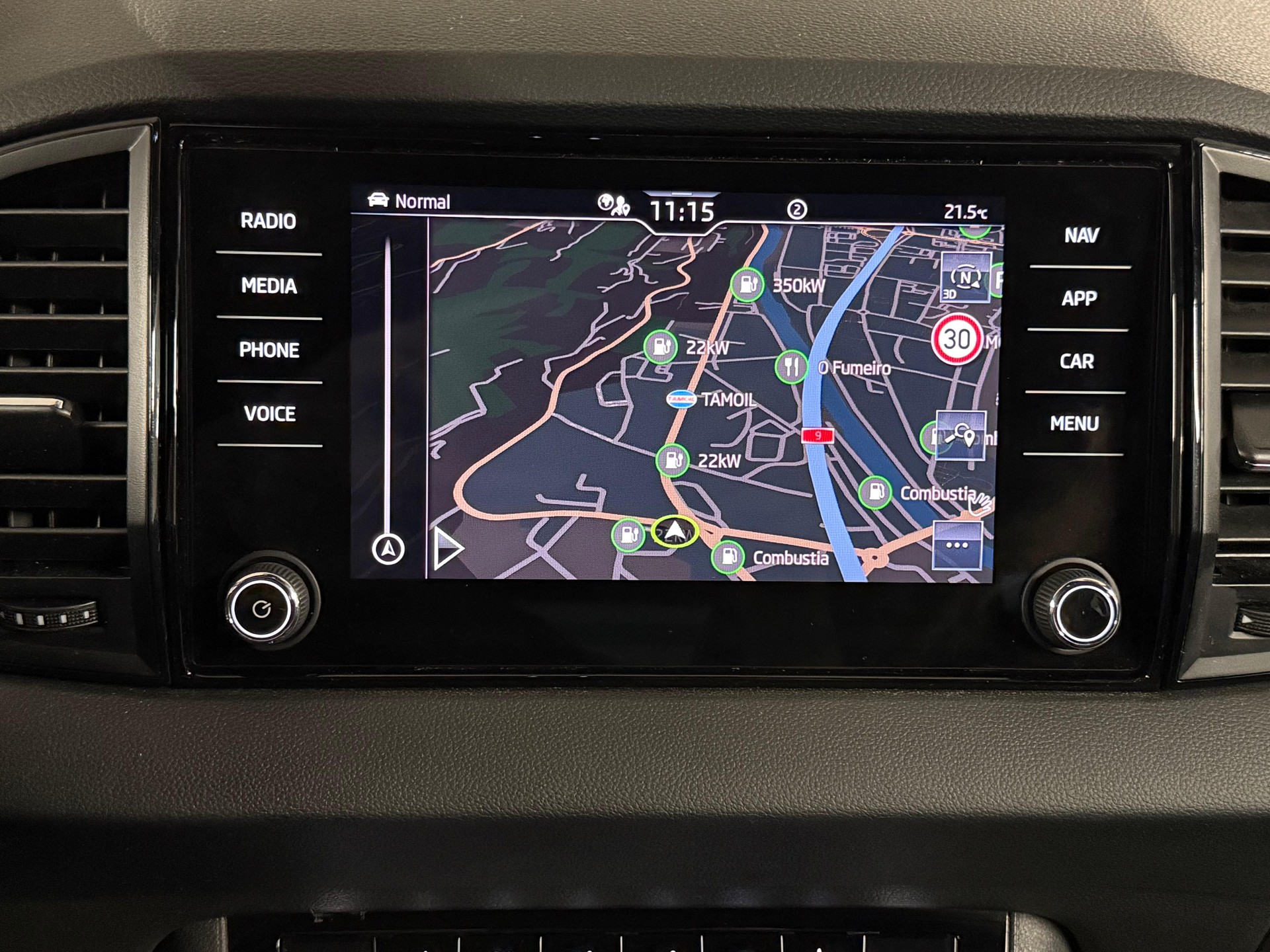 SKODA Karoq 2.0 TSI SportLine 4x4 DSG-image-15
