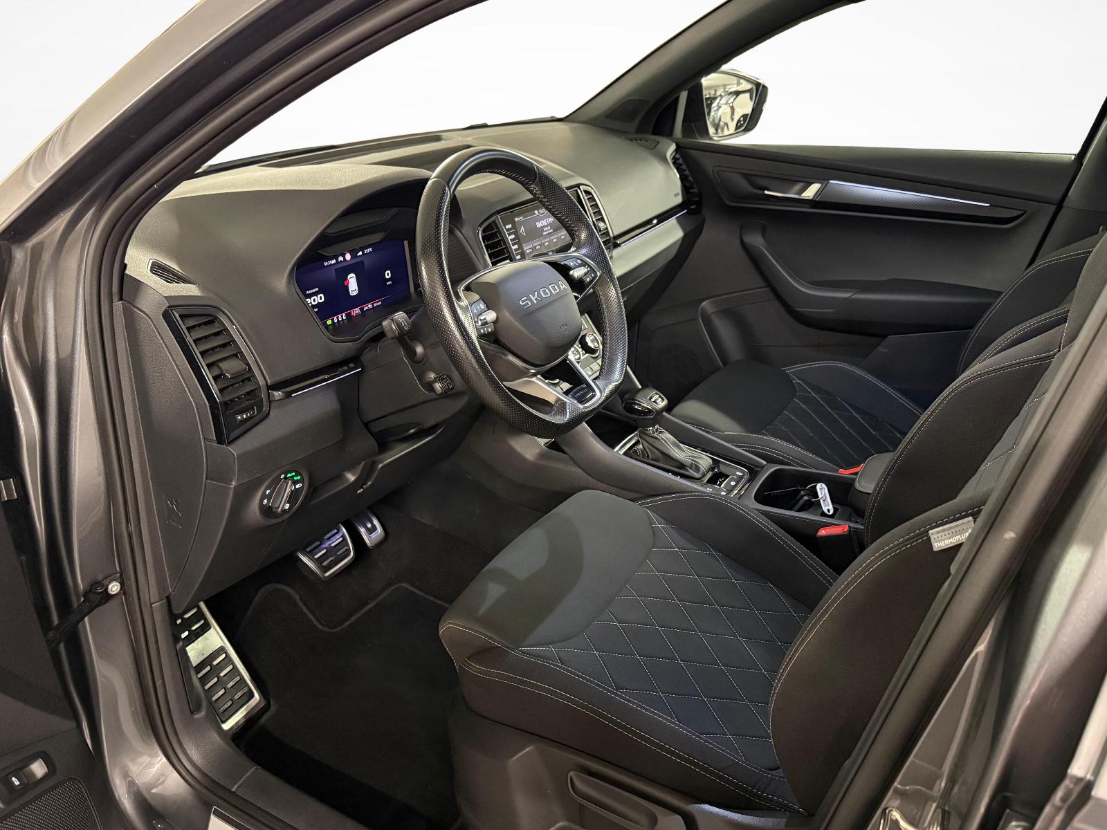 SKODA Karoq 2.0 TSI SportLine 4x4 DSG-image-9