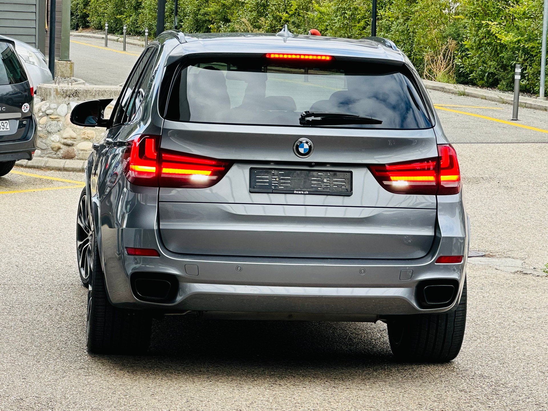 BMW X5 xDrive M50d Steptronic-image-8