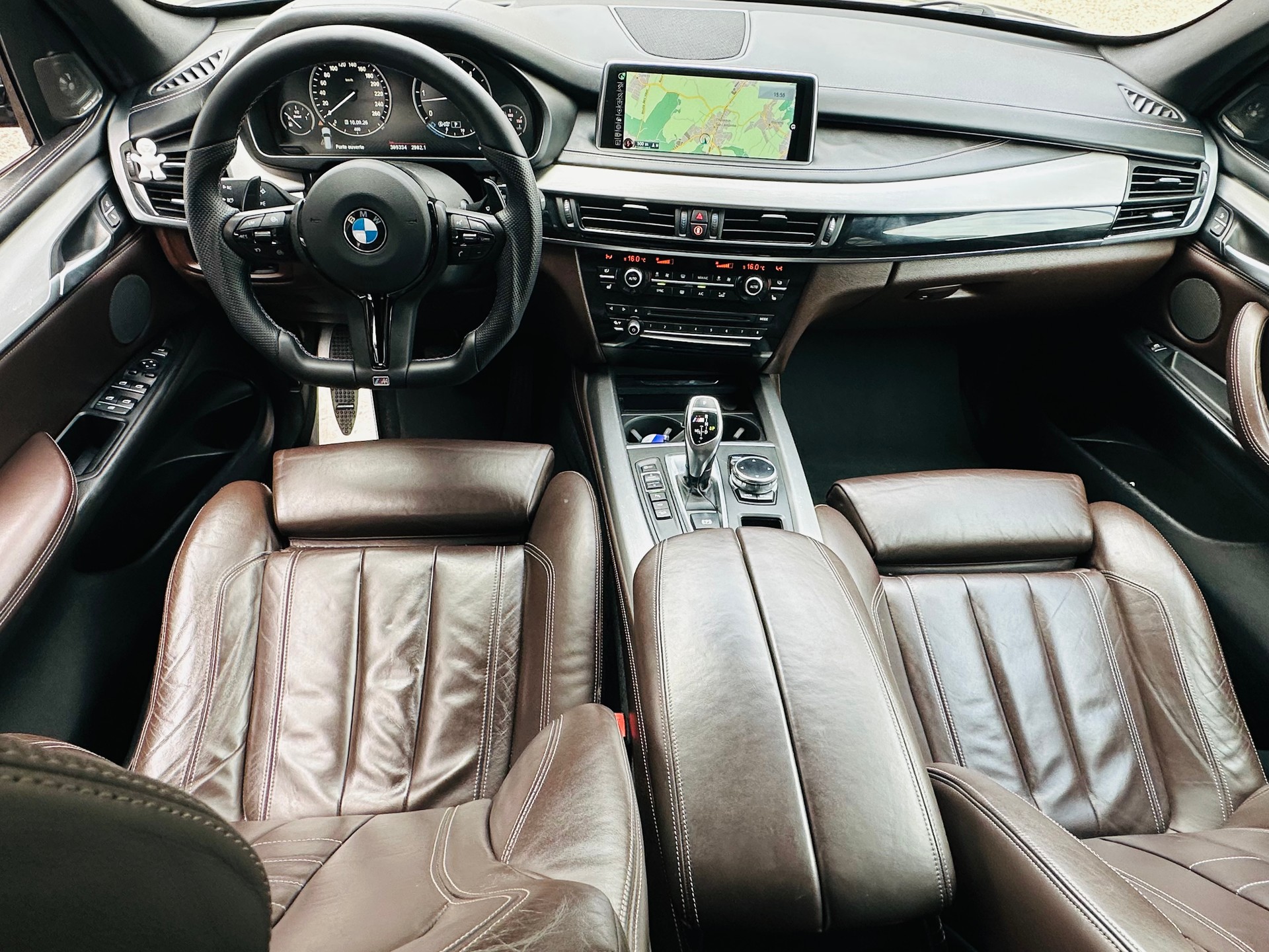 BMW X5 xDrive M50d Steptronic-image-13