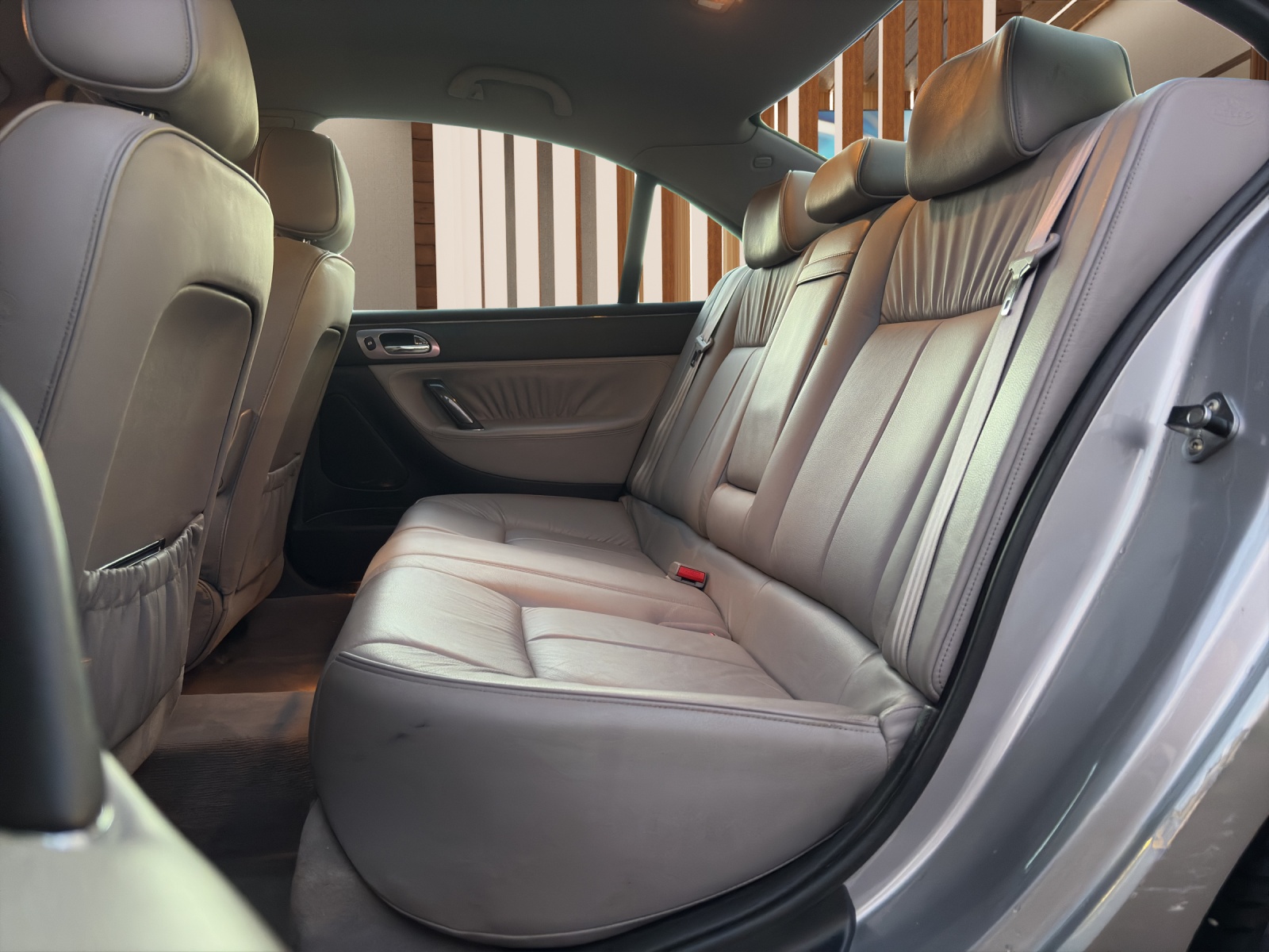 PEUGEOT 607 3.0 24V Personnalisée-image-12