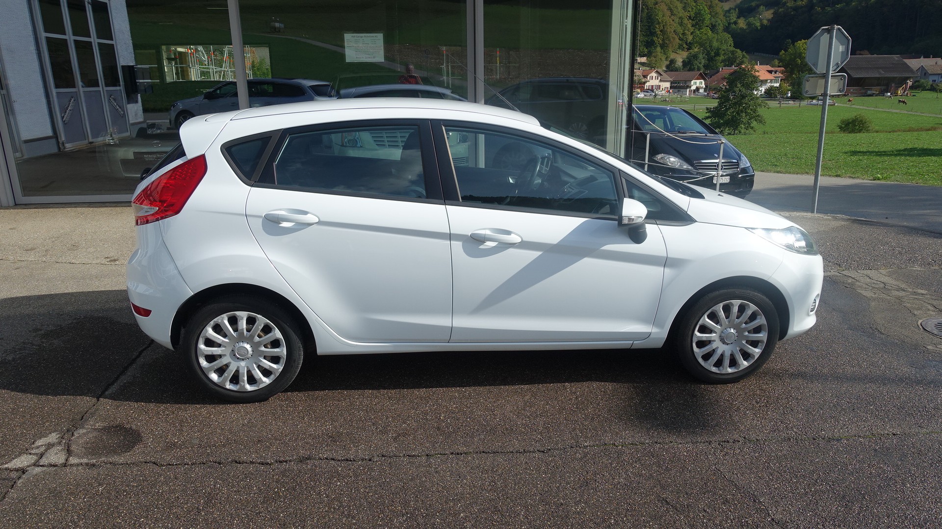 FORD Fiesta 1.4 16V Trend+-image-7