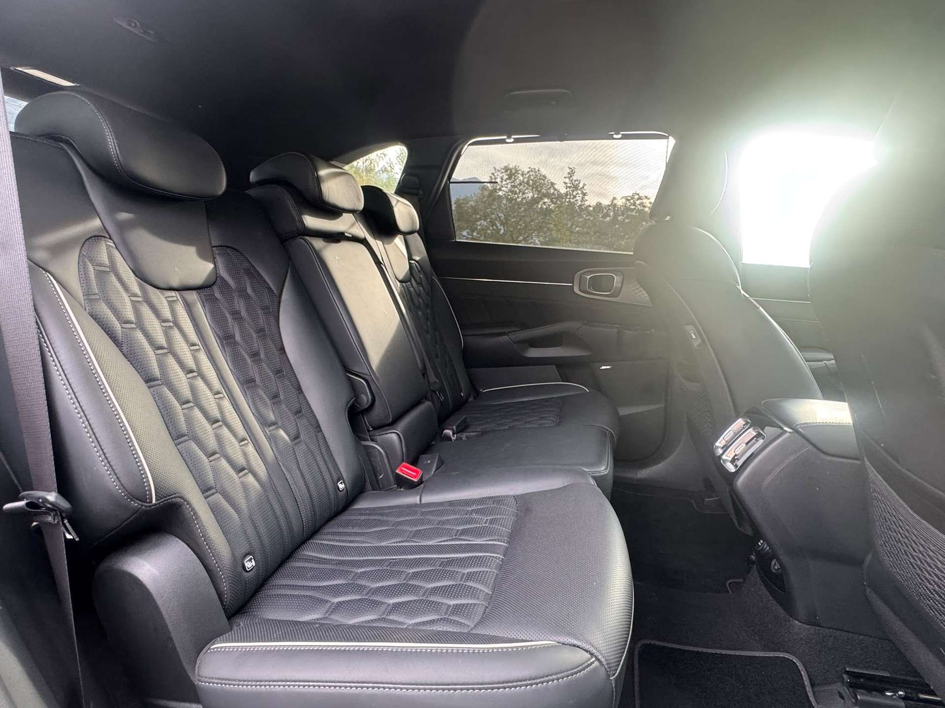 KIA Sorento 2.2 CRDI DCT Style-image-9