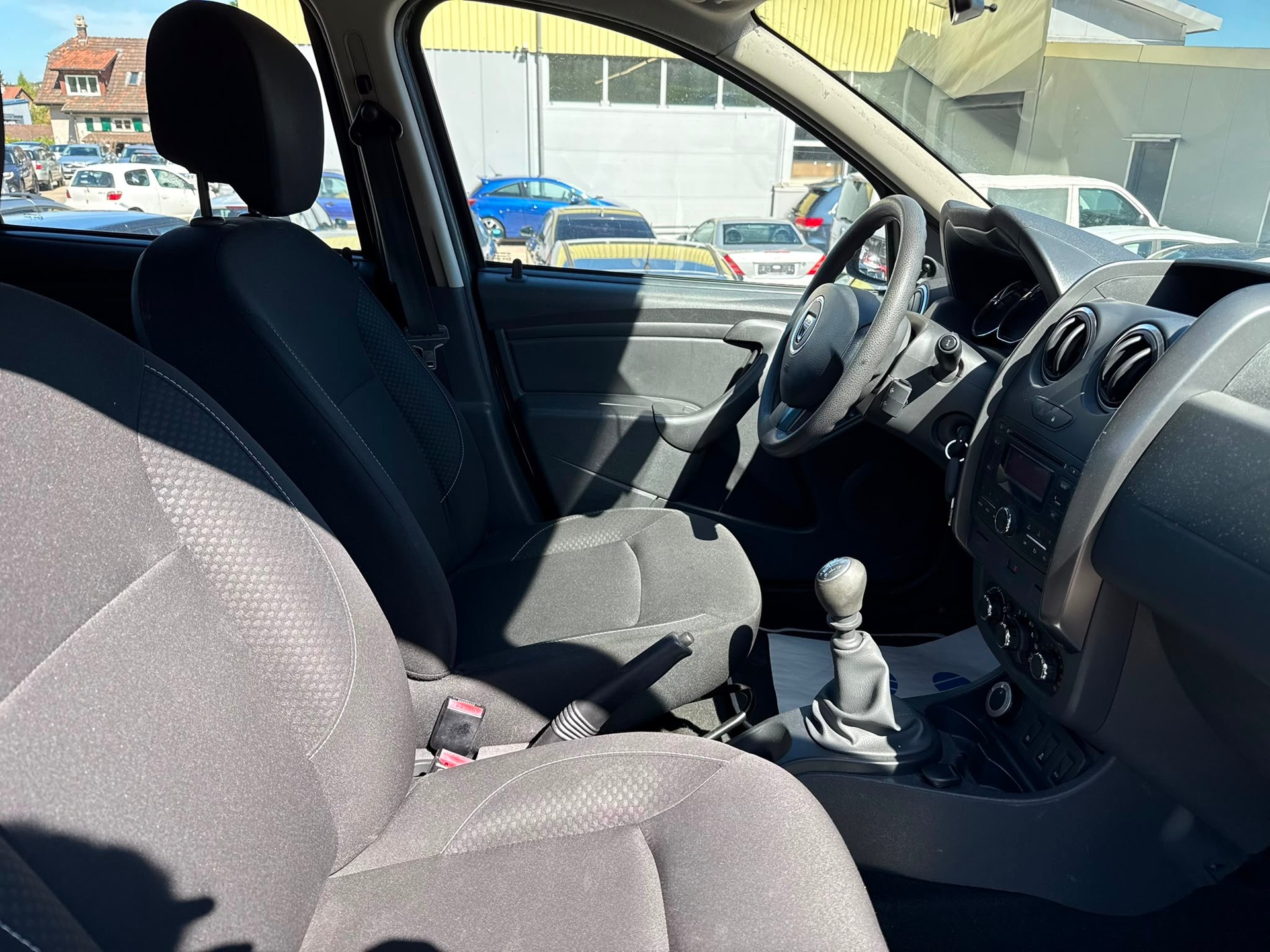 DACIA Duster 1.2 T Ambiance 4x4-image-10