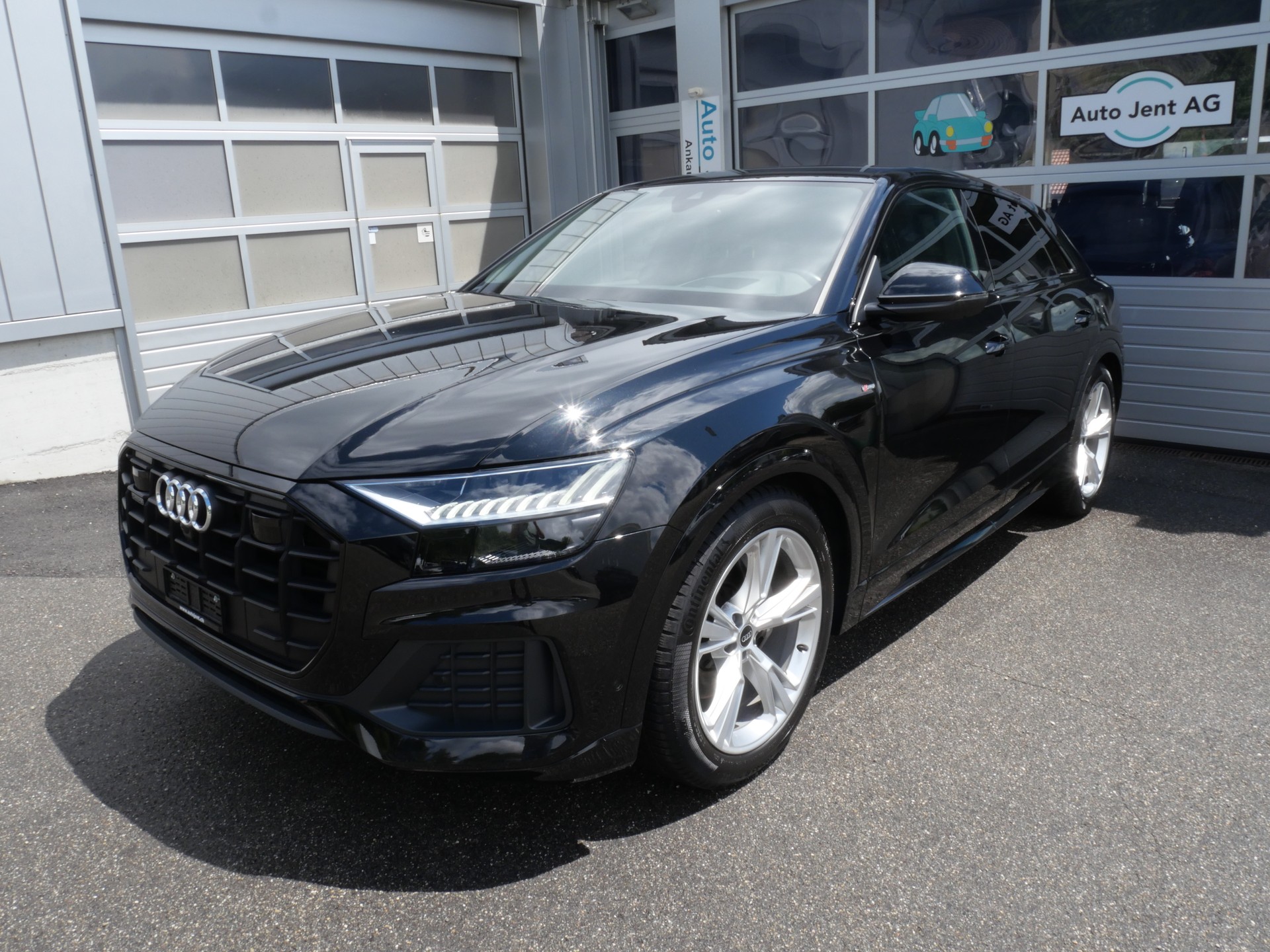 AUDI Q8 50 TDI quattro tiptronic *CH-Auto, Allradlenkung, 360°-Kamera, AHK*-image-0