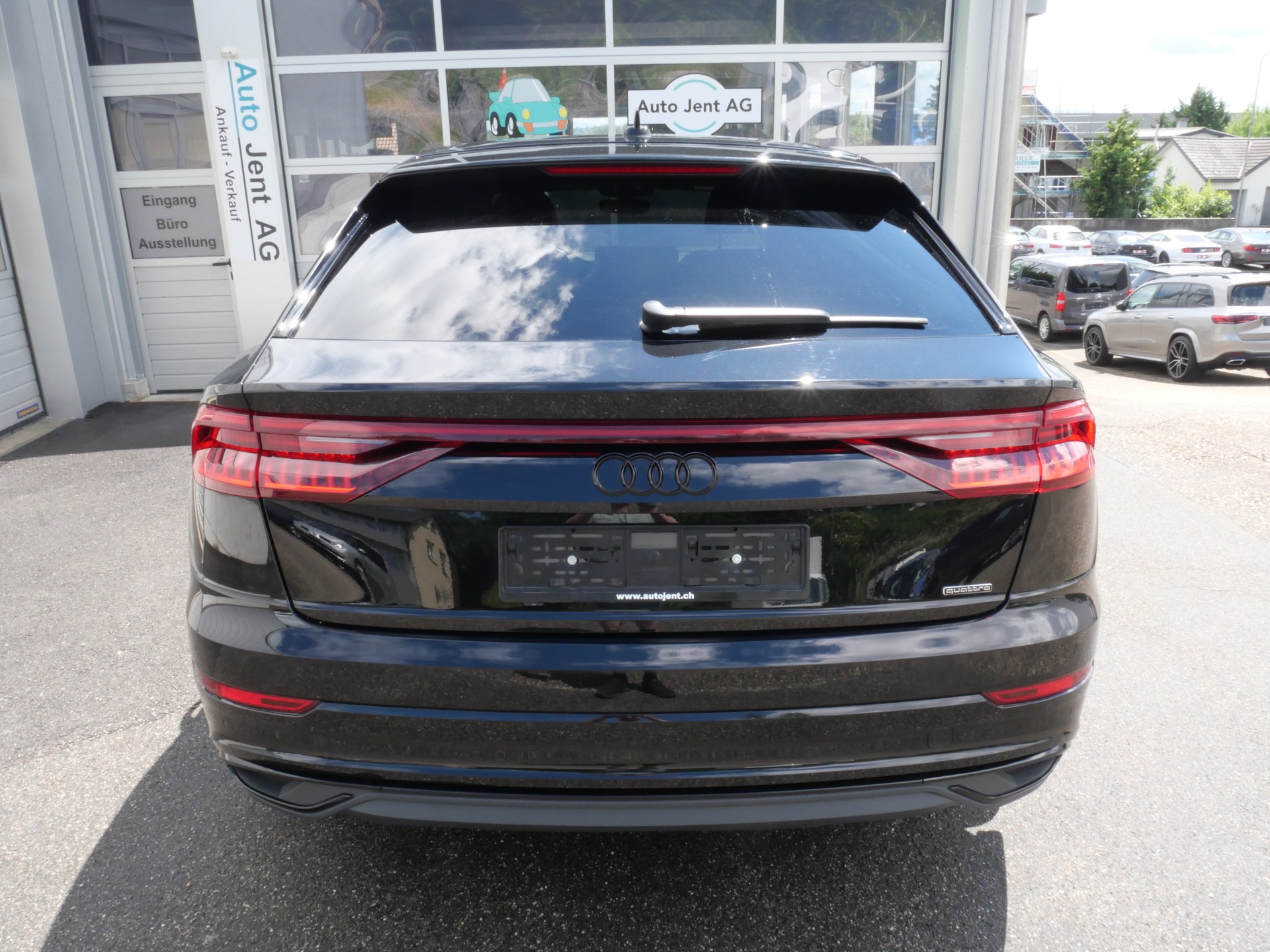 AUDI Q8 50 TDI quattro tiptronic *CH-Auto, Allradlenkung, 360°-Kamera, AHK*-image-5
