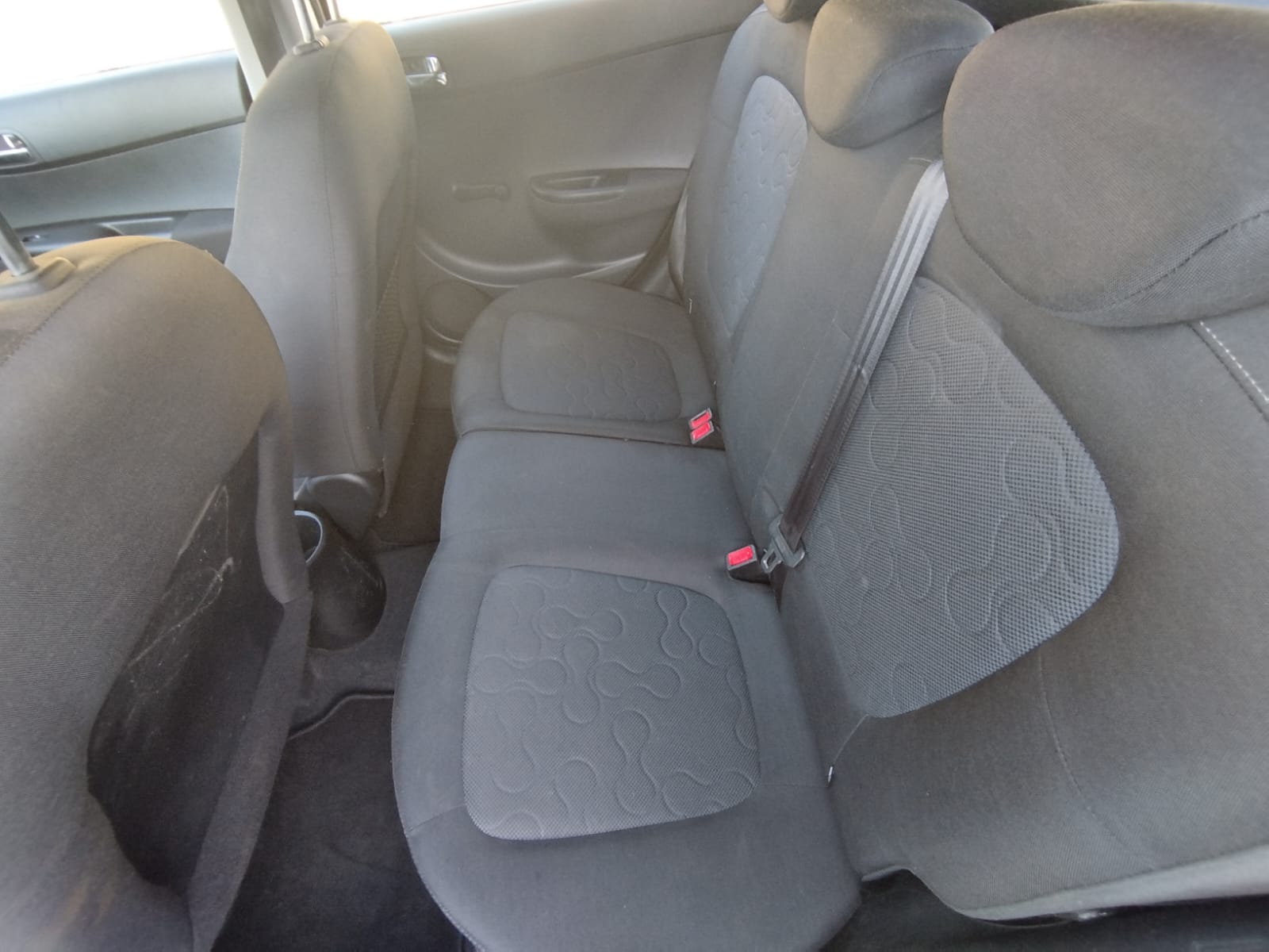HYUNDAI i20 1.2 Comfort-image-10