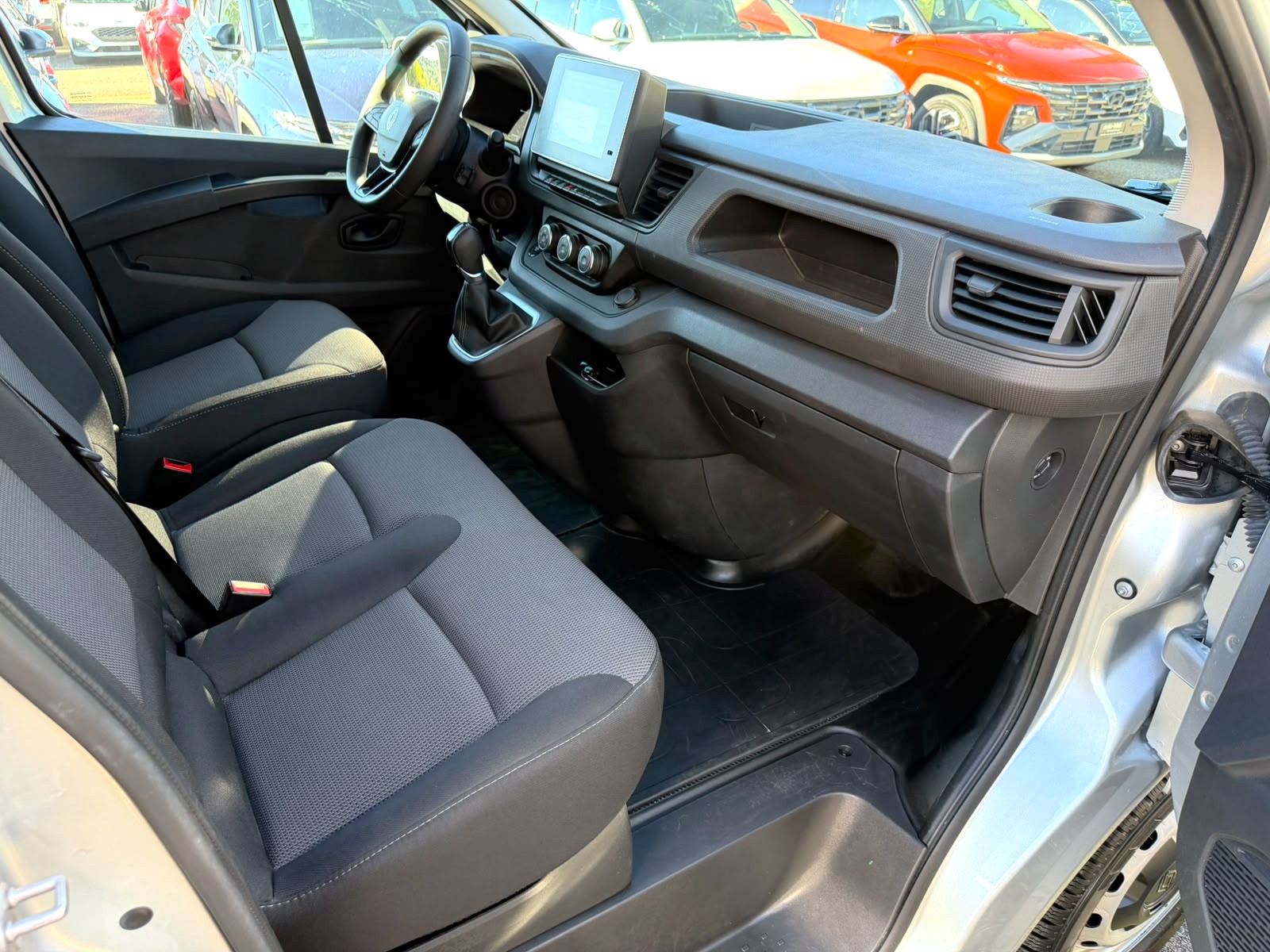 RENAULT Trafic 150 2.0 AdvL2 EN AT-image-4