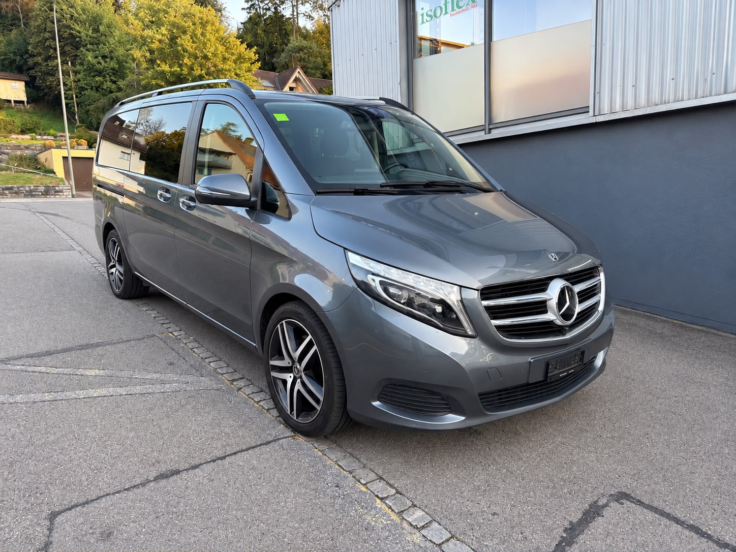 MERCEDES-BENZ V 250 d lang 4Matic 7G-Tronic-image-0