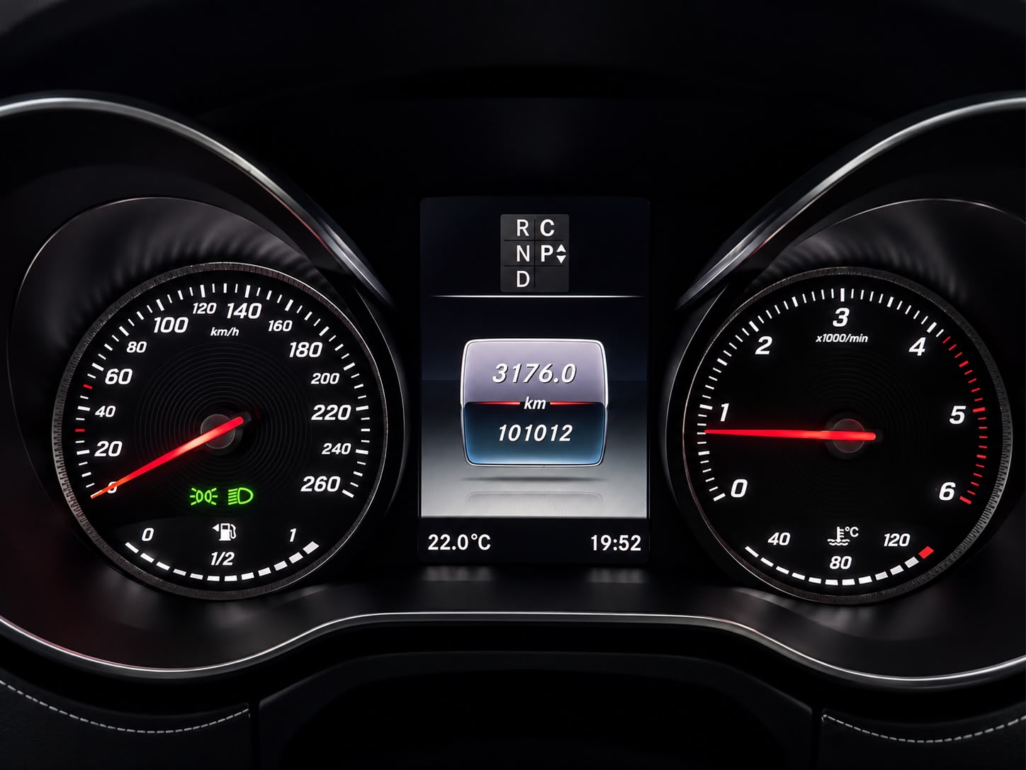 MERCEDES-BENZ V 250 d lang 4Matic 7G-Tronic-image-11