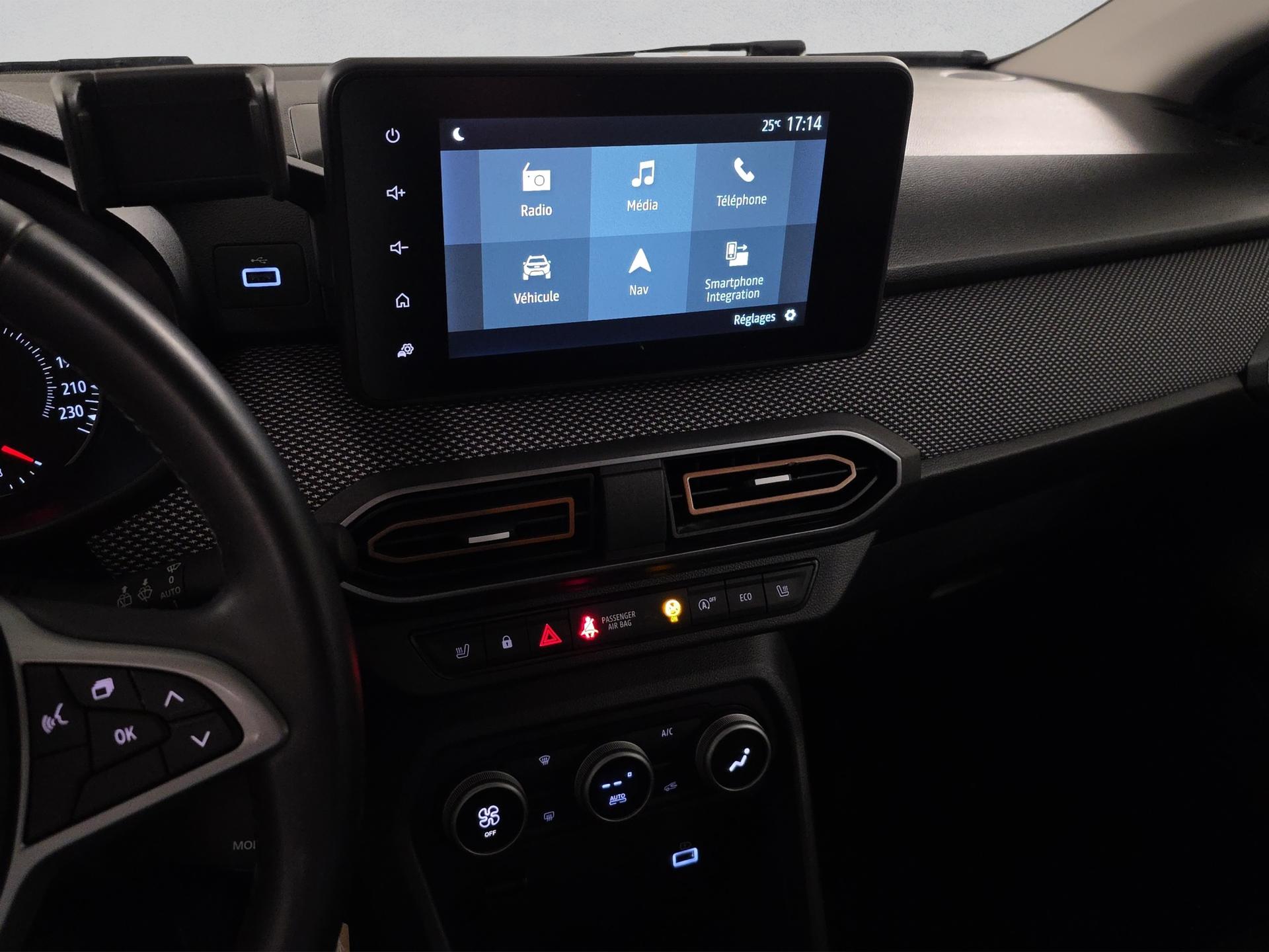 DACIA Sandero Stepway TCe 110 Expression-image-11