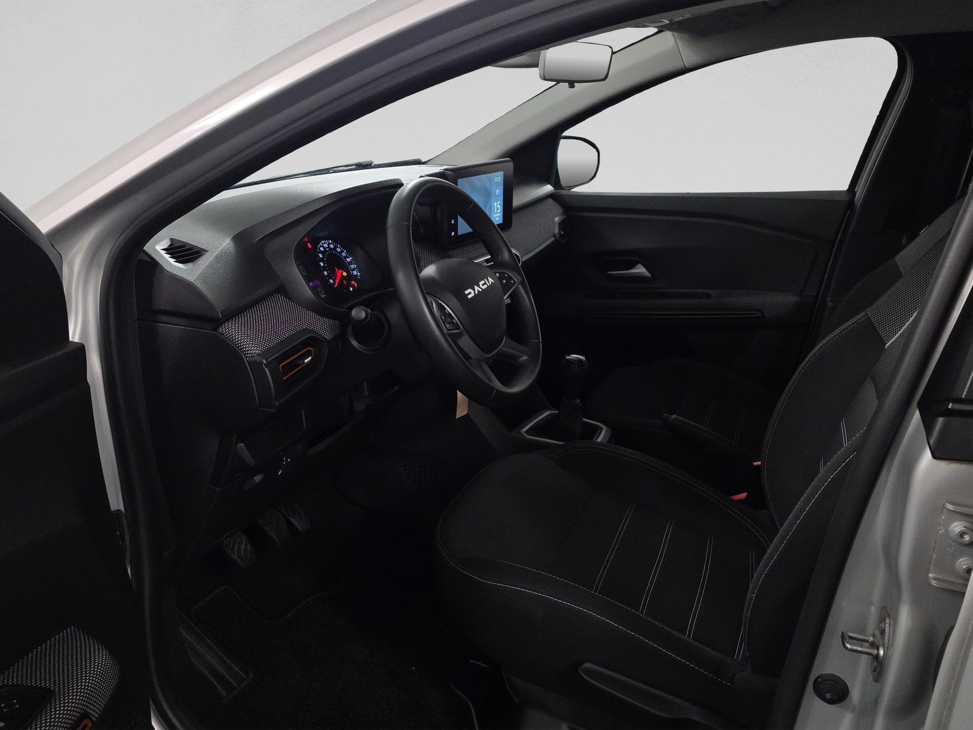 DACIA Sandero Stepway TCe 110 Expression-image-8