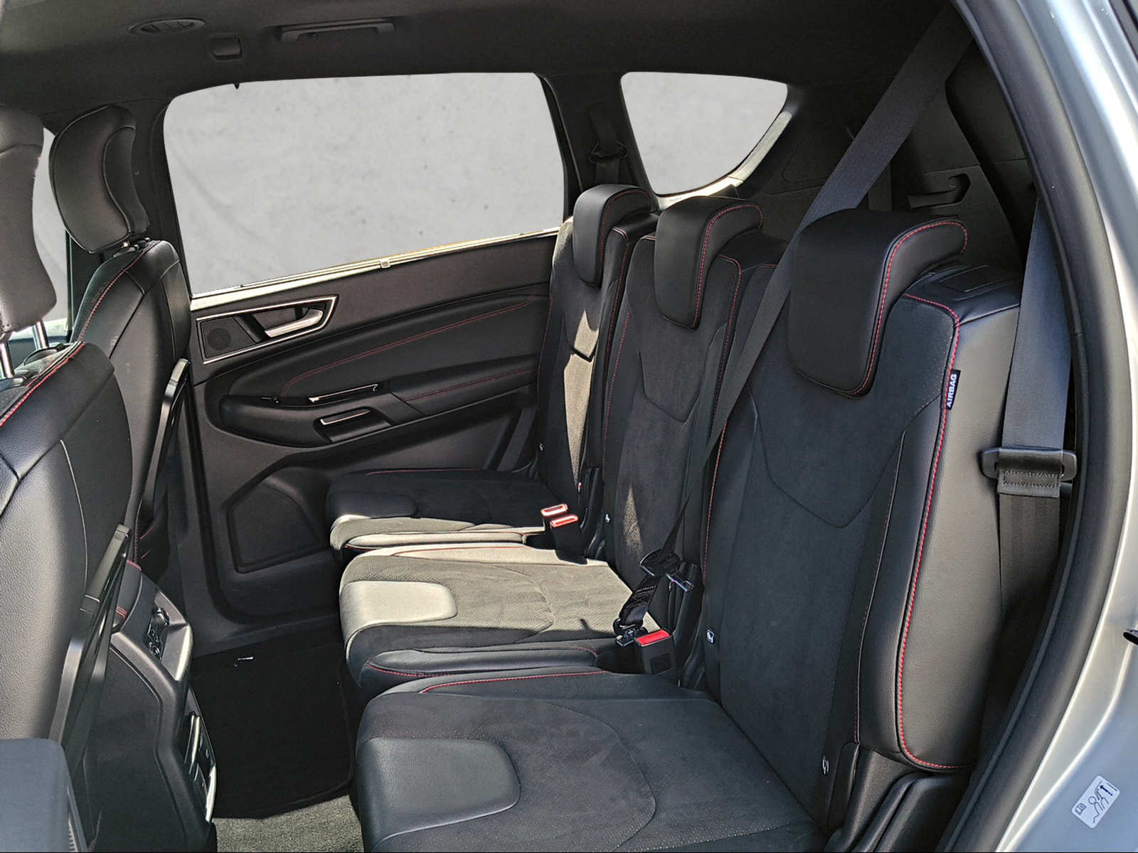 FORD S-Max 2.0 TDCi 190 ST-Line 4x4-image-9