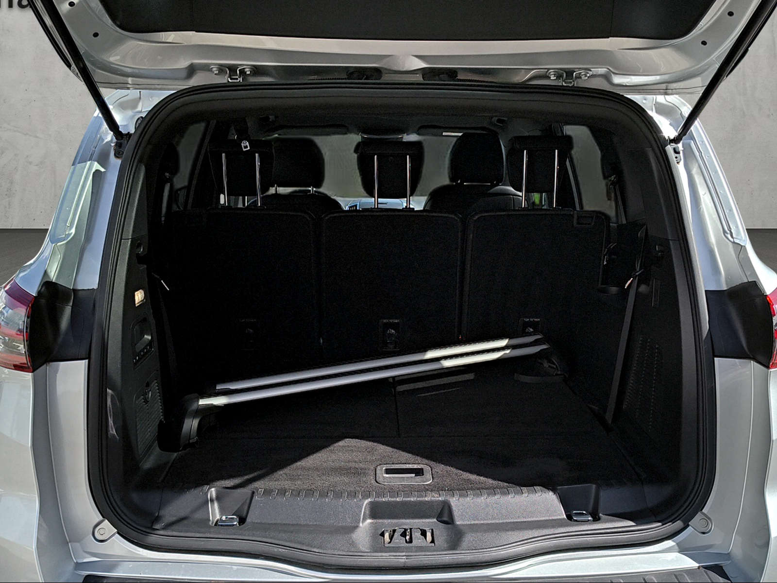 FORD S-Max 2.0 TDCi 190 ST-Line 4x4-image-6