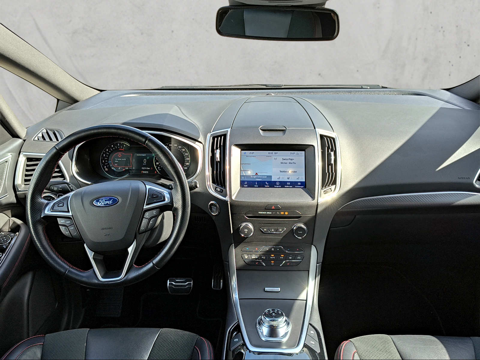 FORD S-Max 2.0 TDCi 190 ST-Line 4x4-image-11