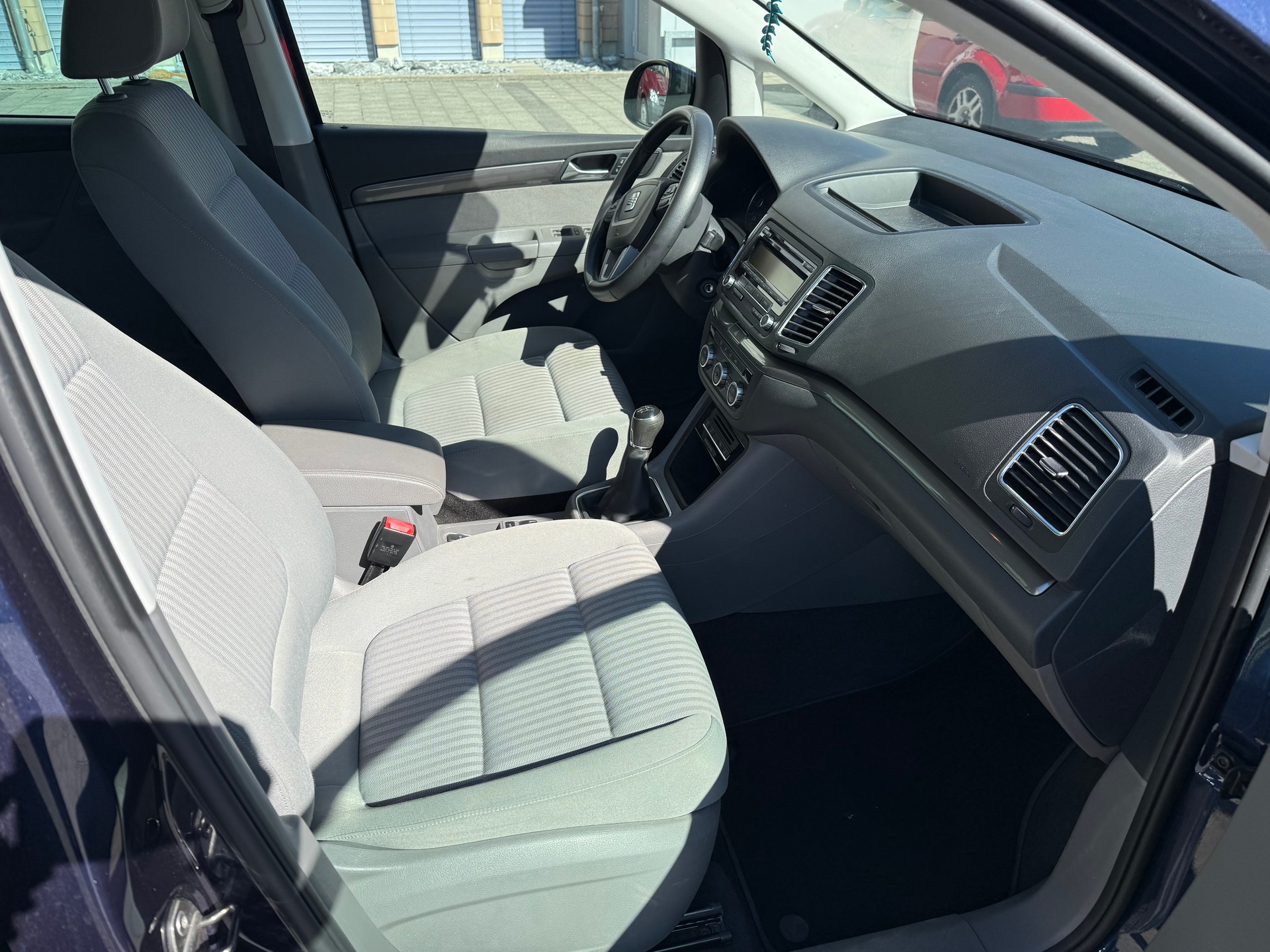 SEAT Alhambra 1.4 TSI Reference Eco-image-8