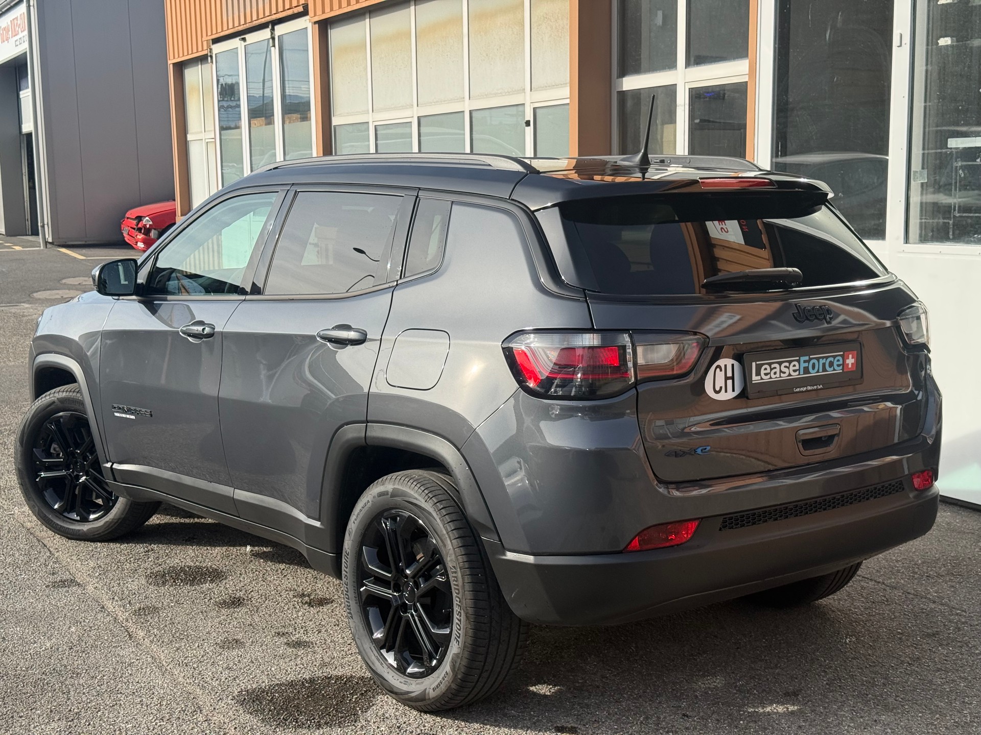 JEEP Compass 1.3 T PHEV Upland AWD-image-1