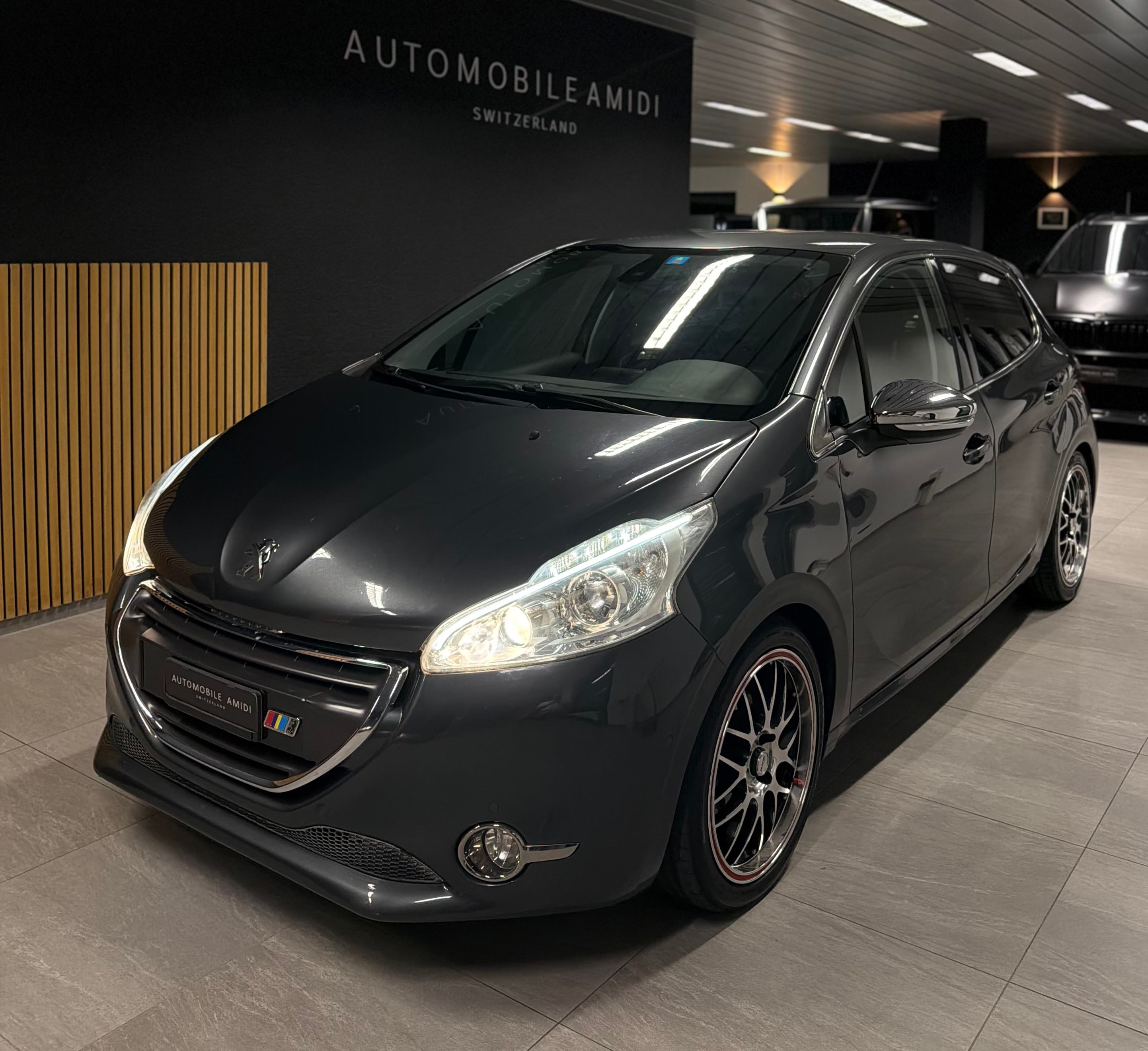 Car photo