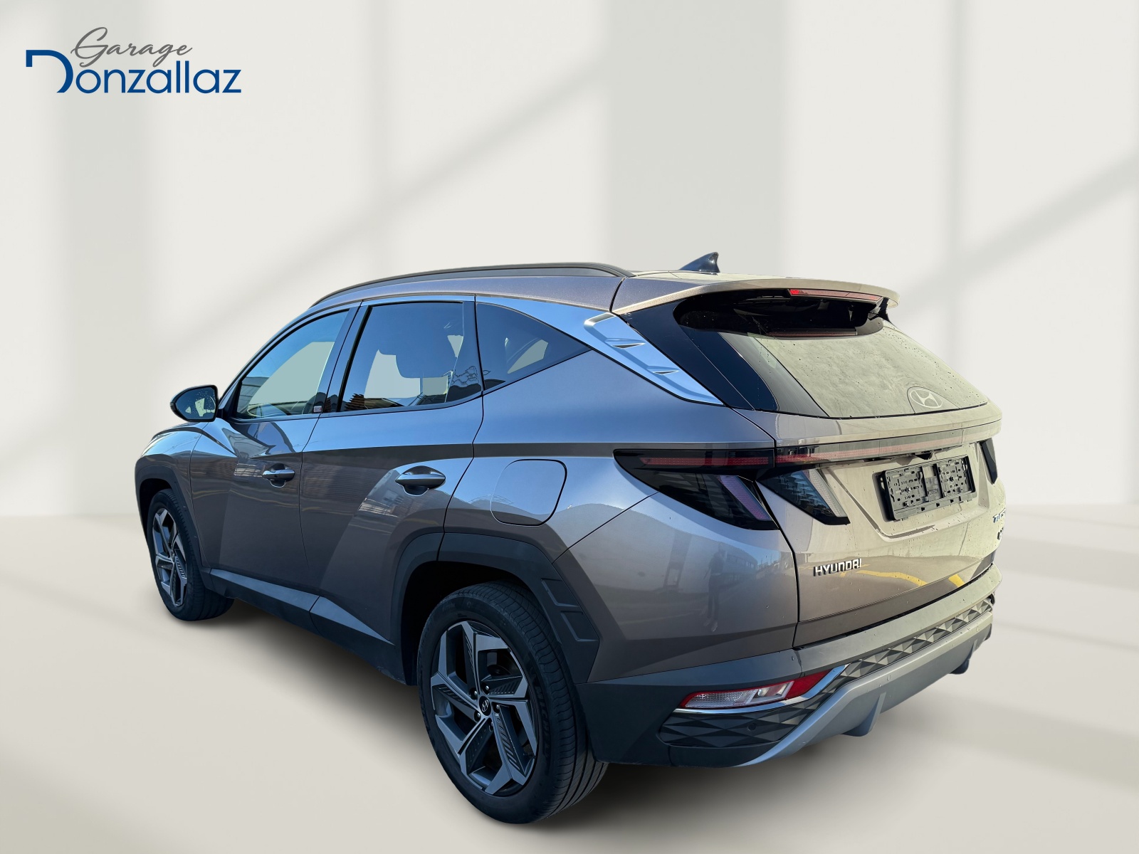 HYUNDAI Tucson 1.6 TGDI HEV Amplia 4WD(M)-image-5