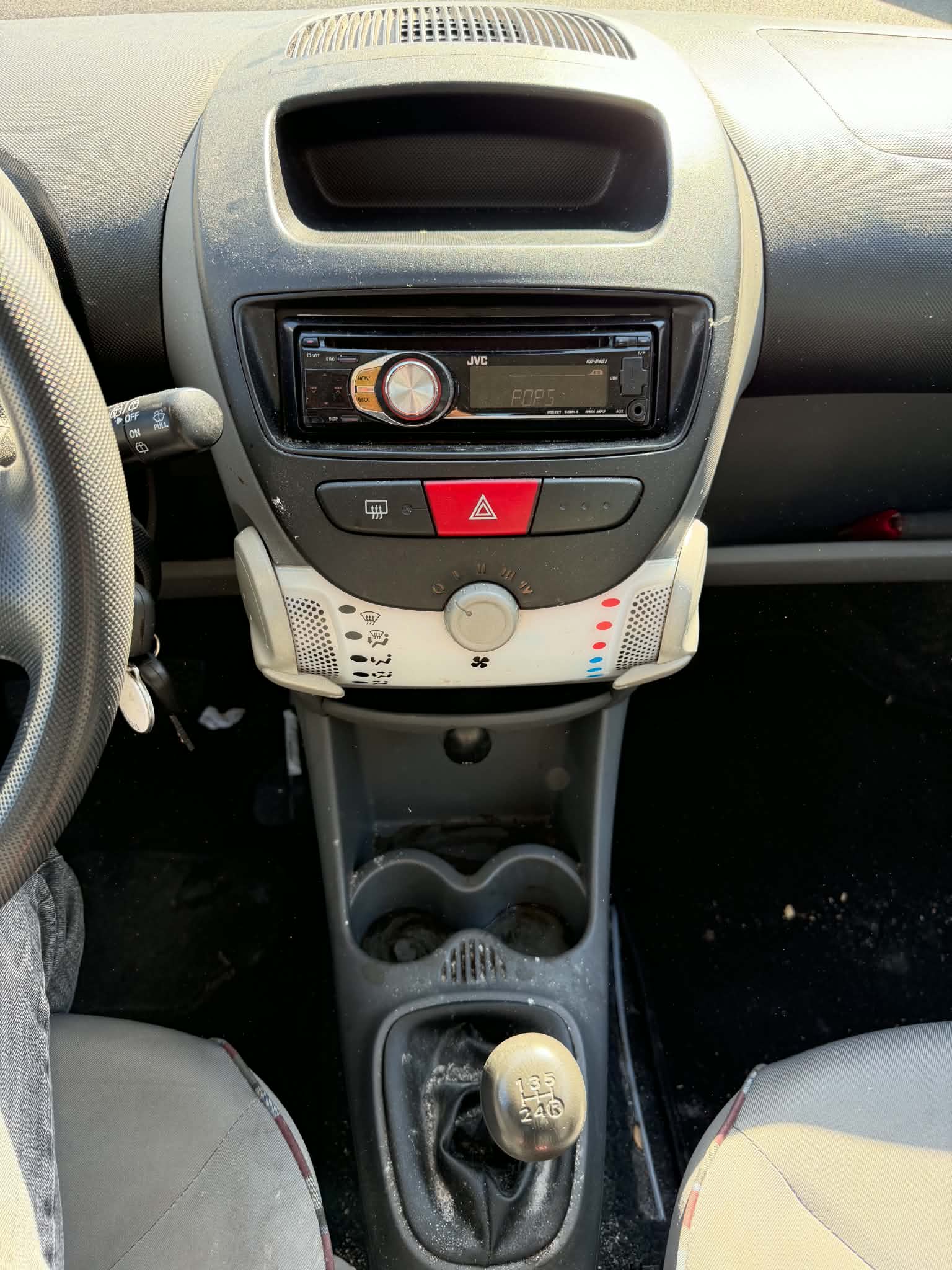 CITROEN C1 1.0i X-image-1