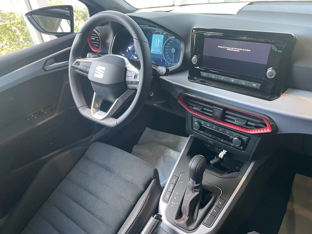 SEAT Arona 1.5 Eco TSI FR DSG-image-3