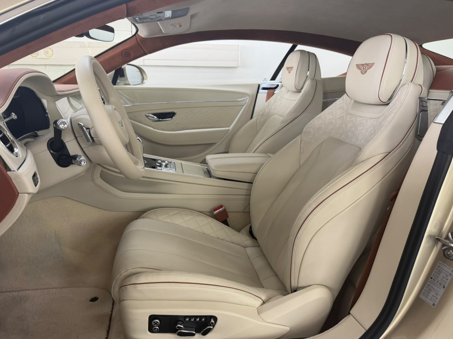 BENTLEY Continental GT 6.0 W12 Speed-image-9
