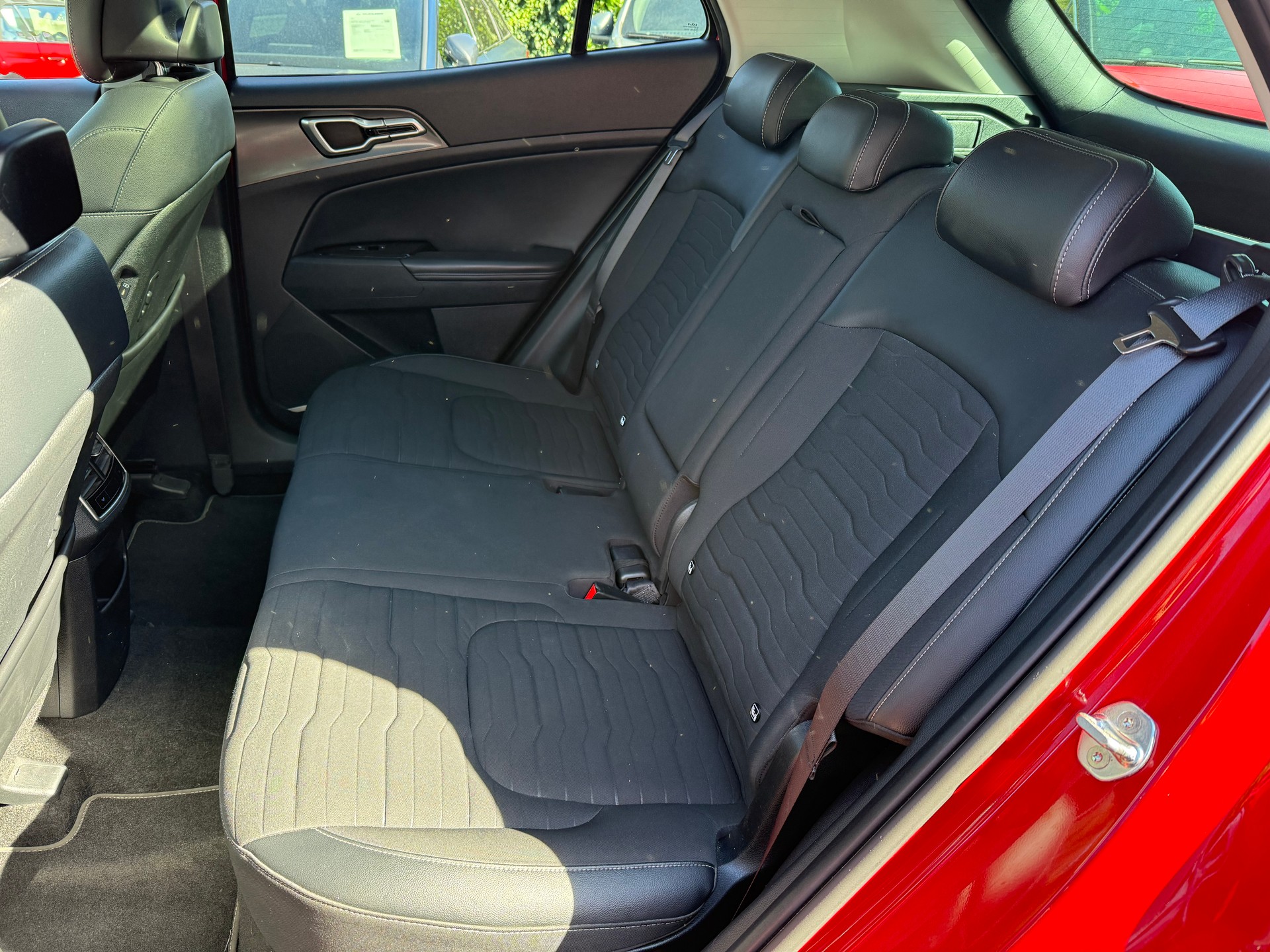 KIA Sportage 1.6T-GDi HEV Style 4x4 A-image-11