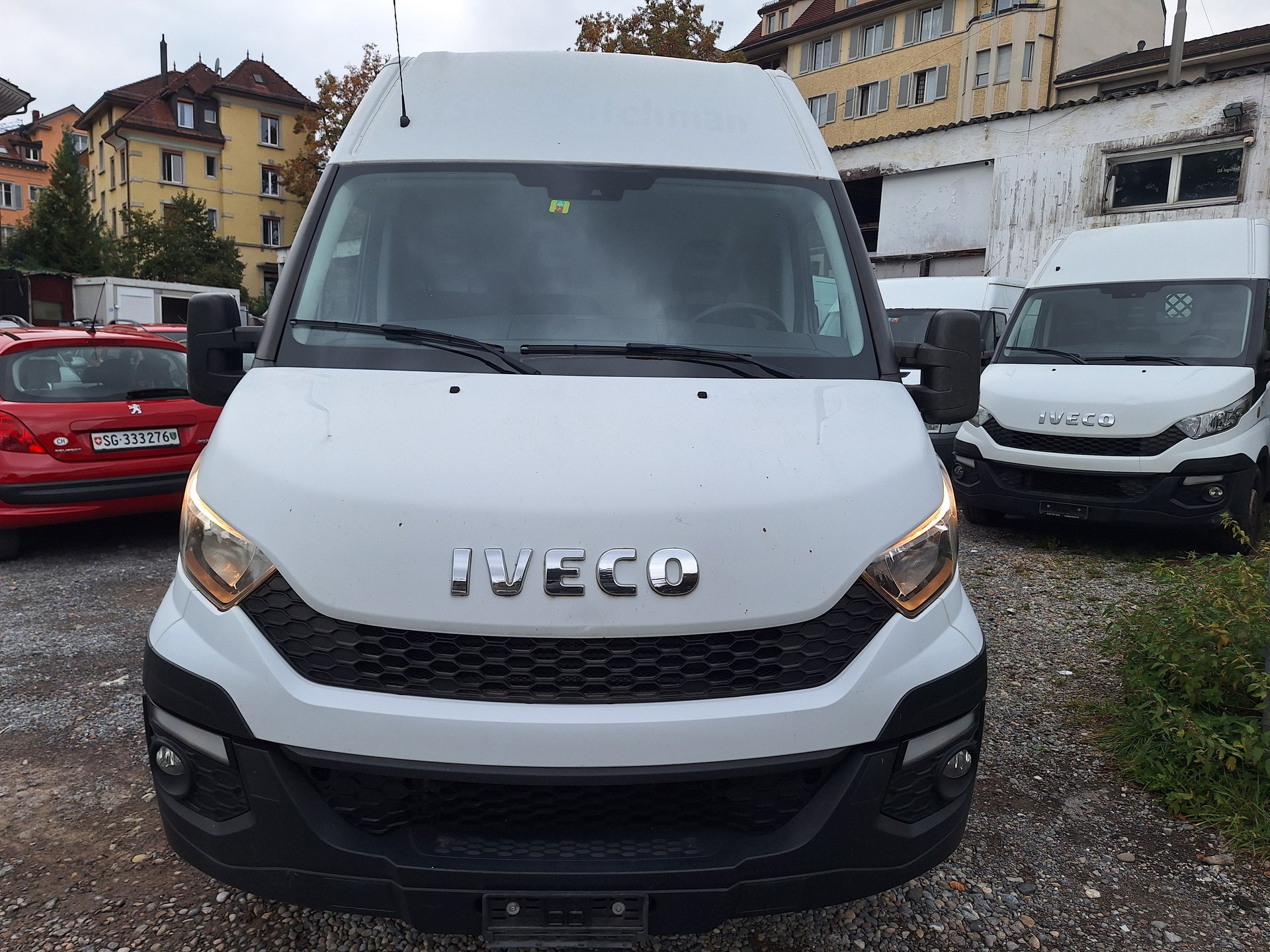 IVECO 35 S 17 V-image-0