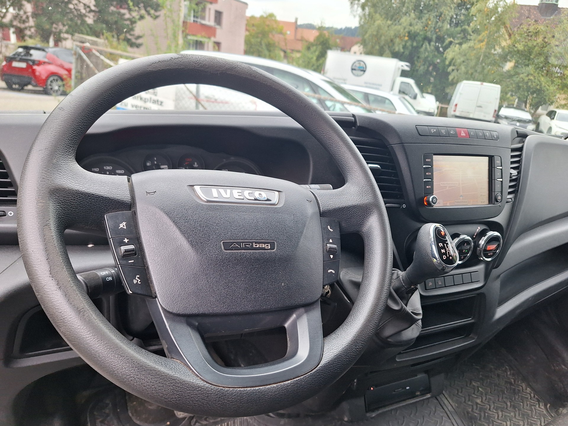 IVECO 35 S 17 V-image-13