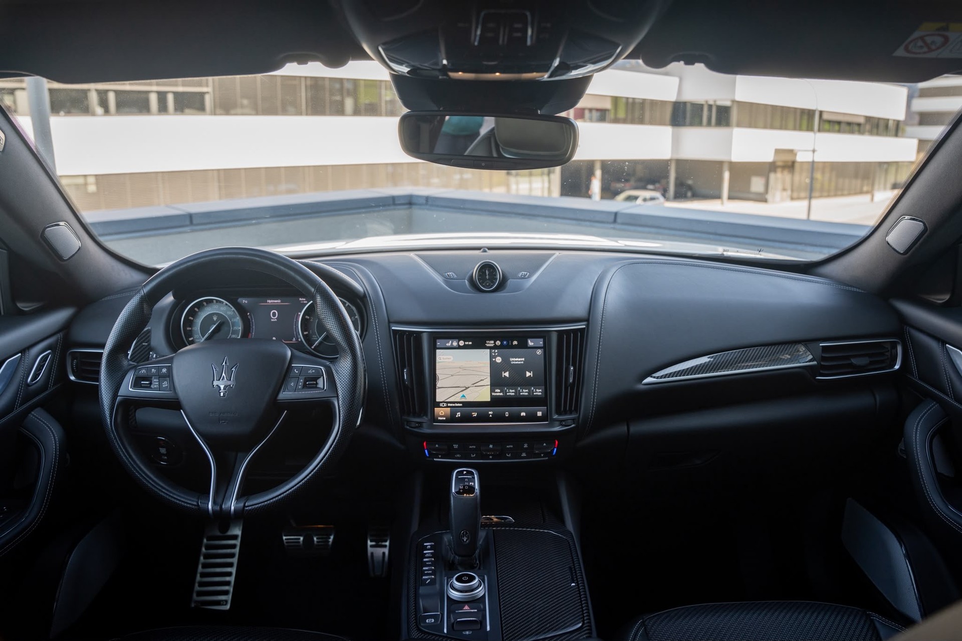 MASERATI Levante S 3.0 V6 GranSport Automatica-image-9