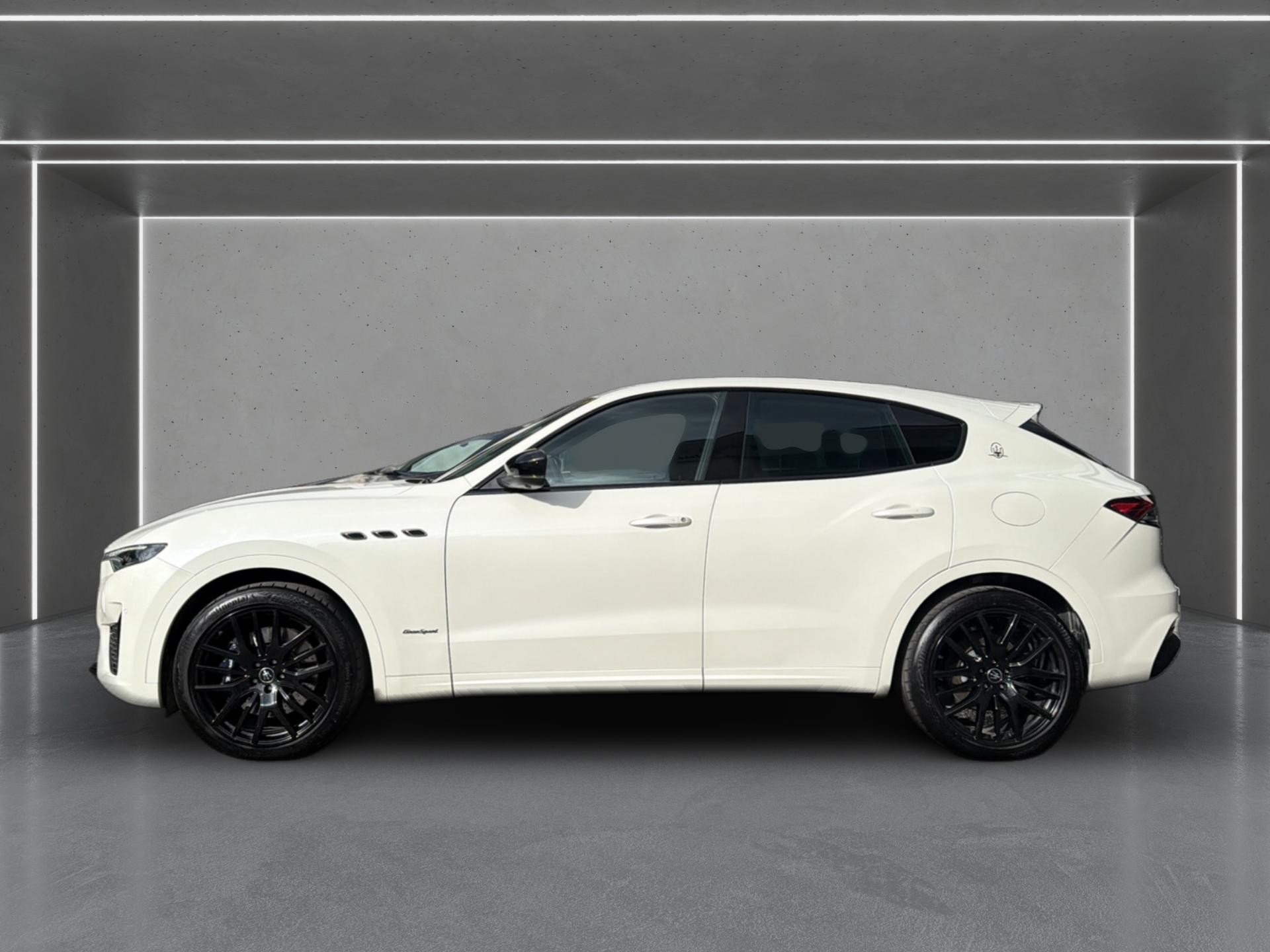 MASERATI Levante S 3.0 V6 GranSport Automatica-image-4